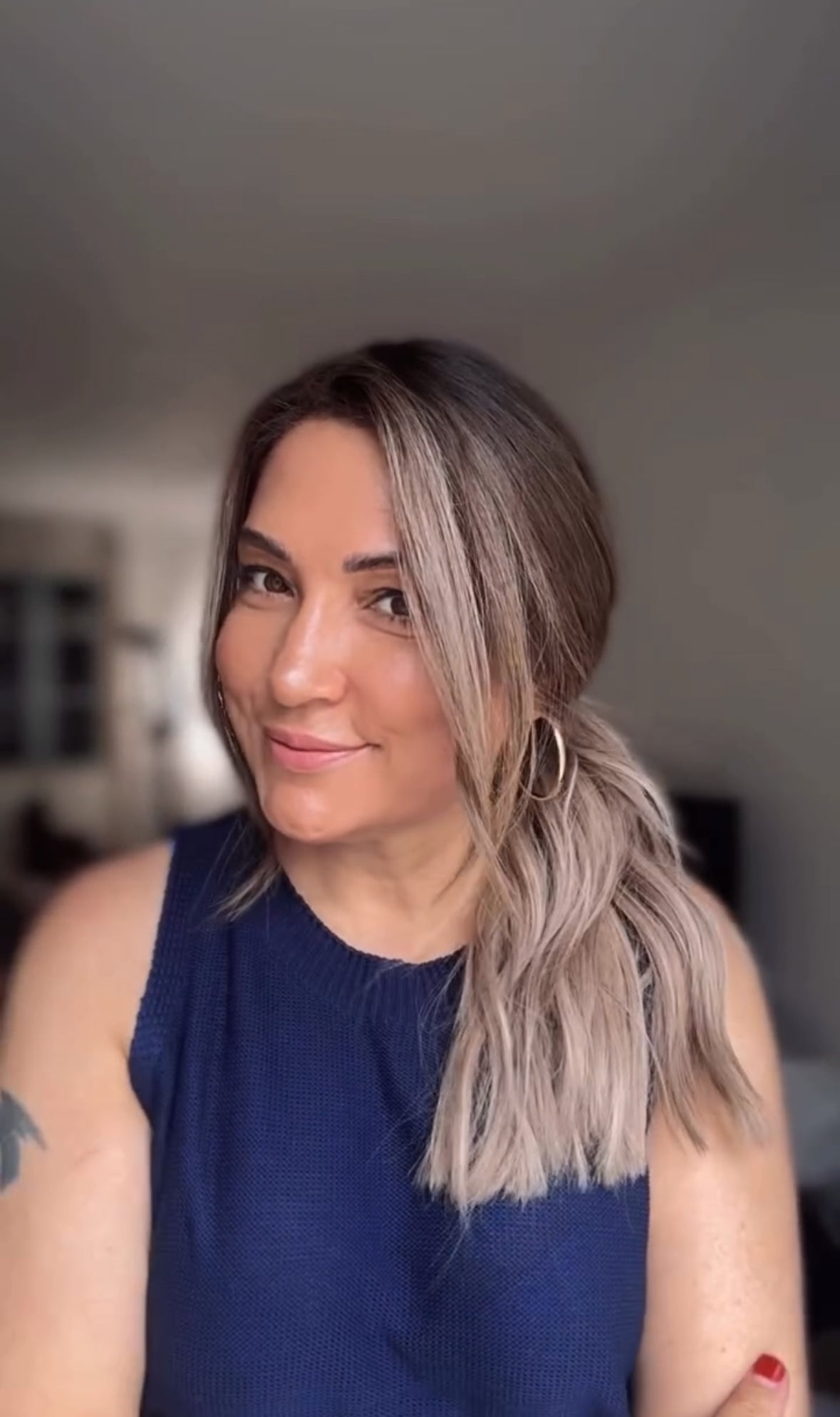 ASHY BLONDE BALAYAGE TOPPER