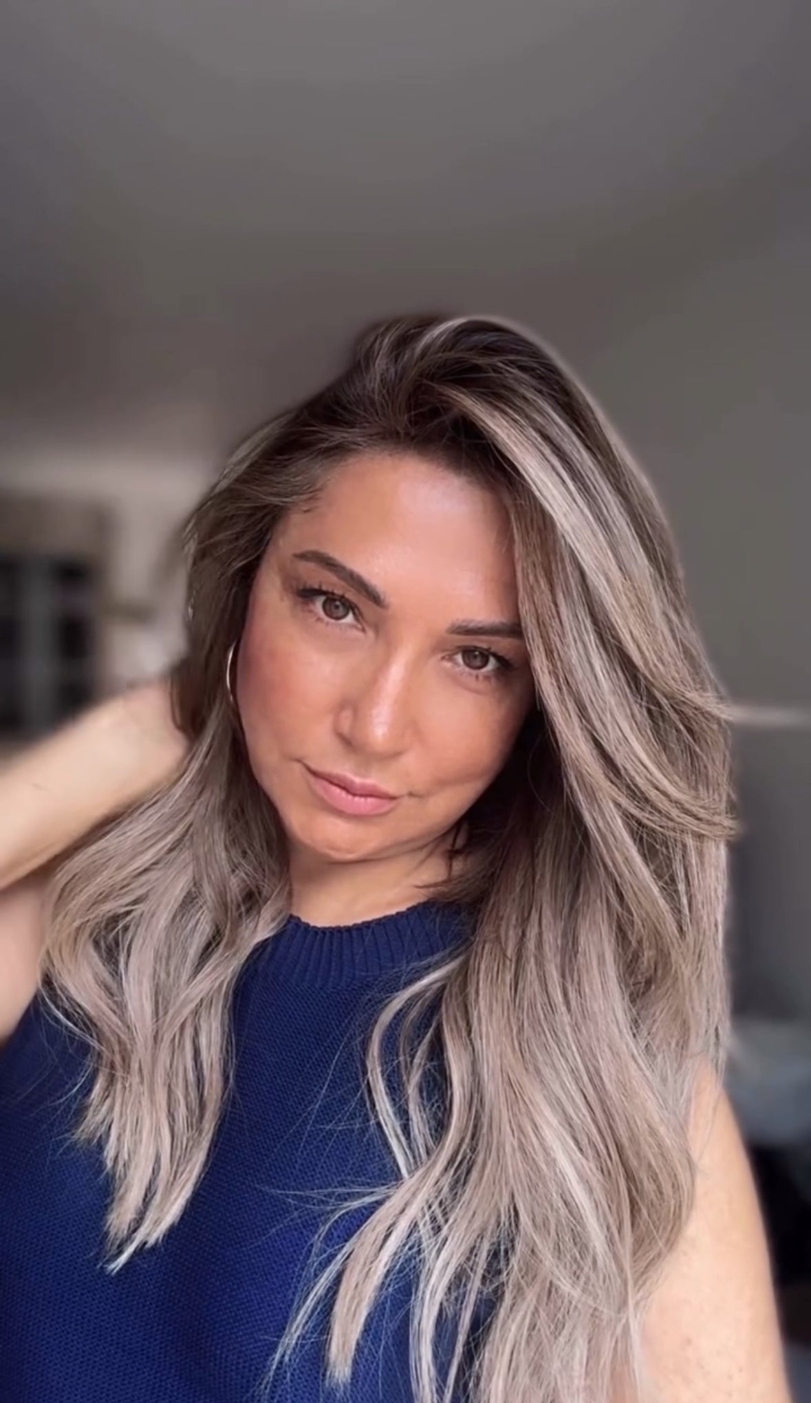 ASHY BLONDE BALAYAGE TOPPER