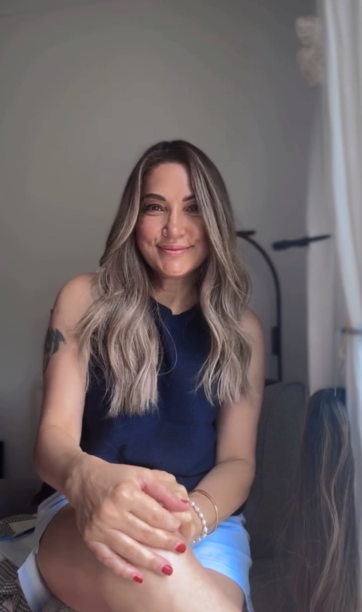 ASHY BLONDE BALAYAGE TOPPER