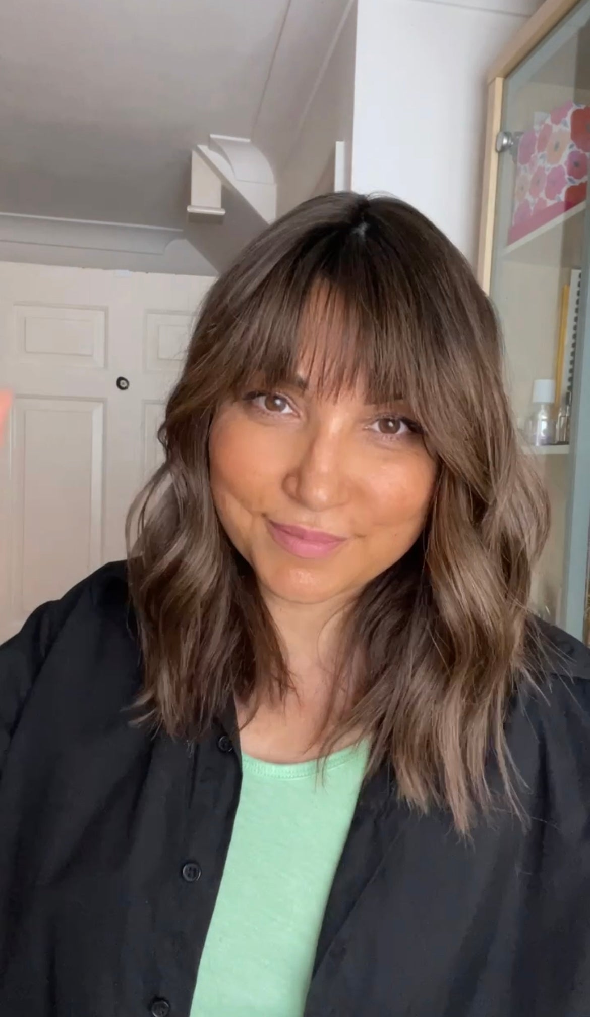 FEATHERLITE MEDIUM BROWN TOPPER WITH DARKER ROOT