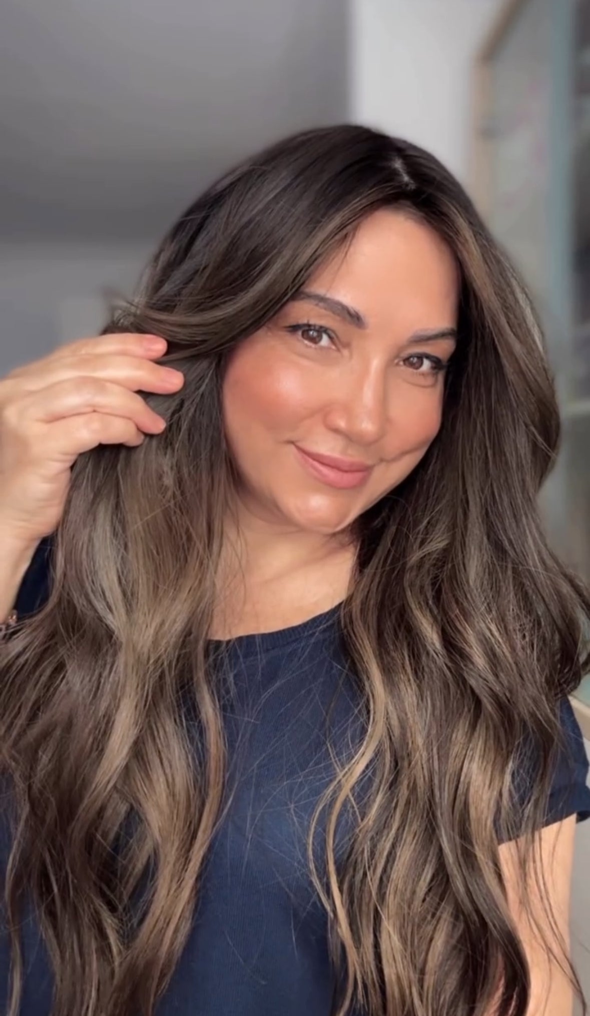 FEATHERLITE ASHY RIBBON BALAYAGE TOPPER