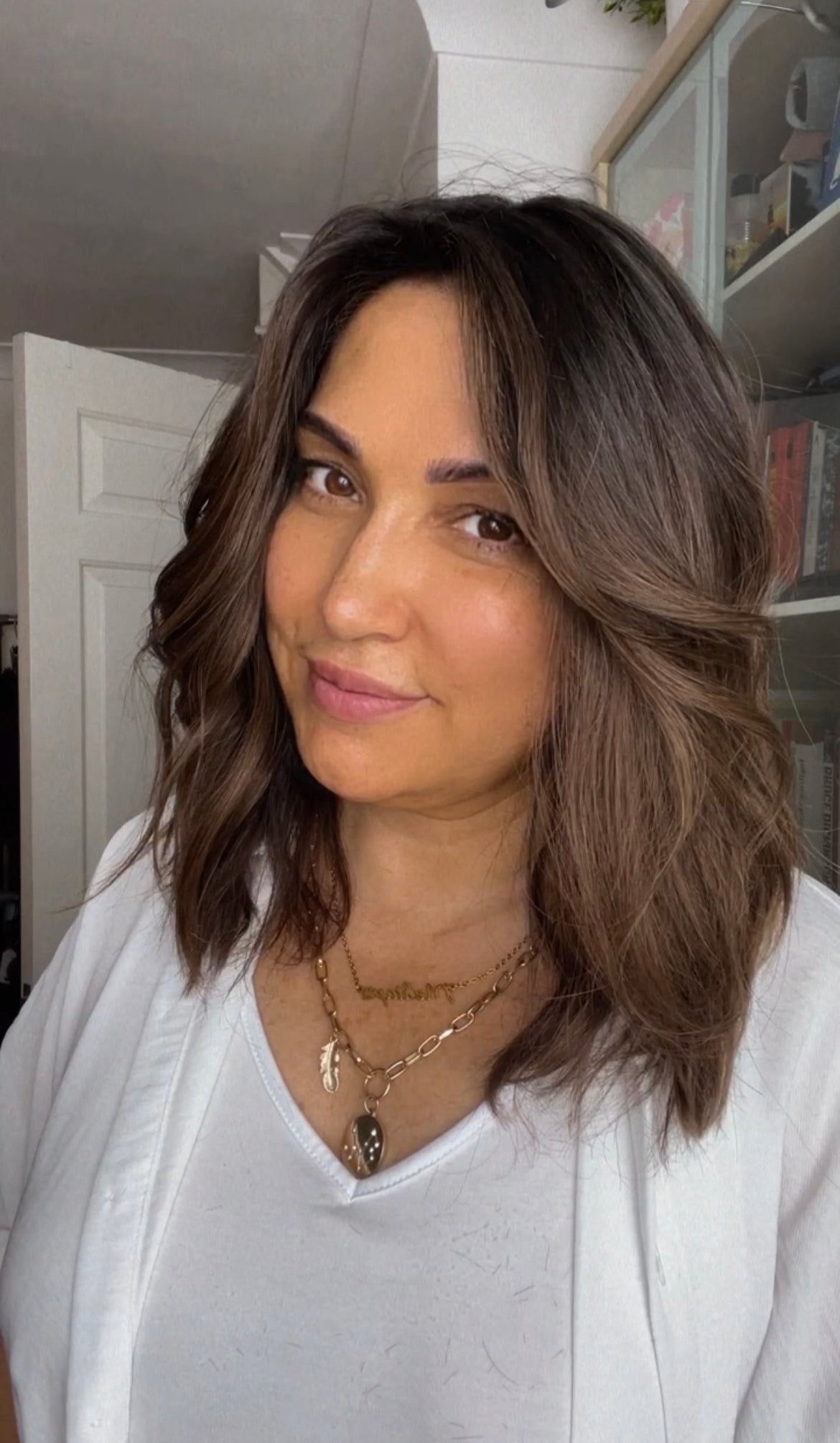FEATHERLITE LIGHT TO MEDIUM BROWN TOPPER (Darker Root)
