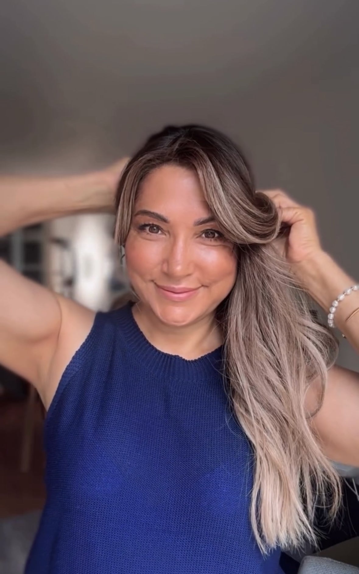 ASHY BLONDE BALAYAGE TOPPER