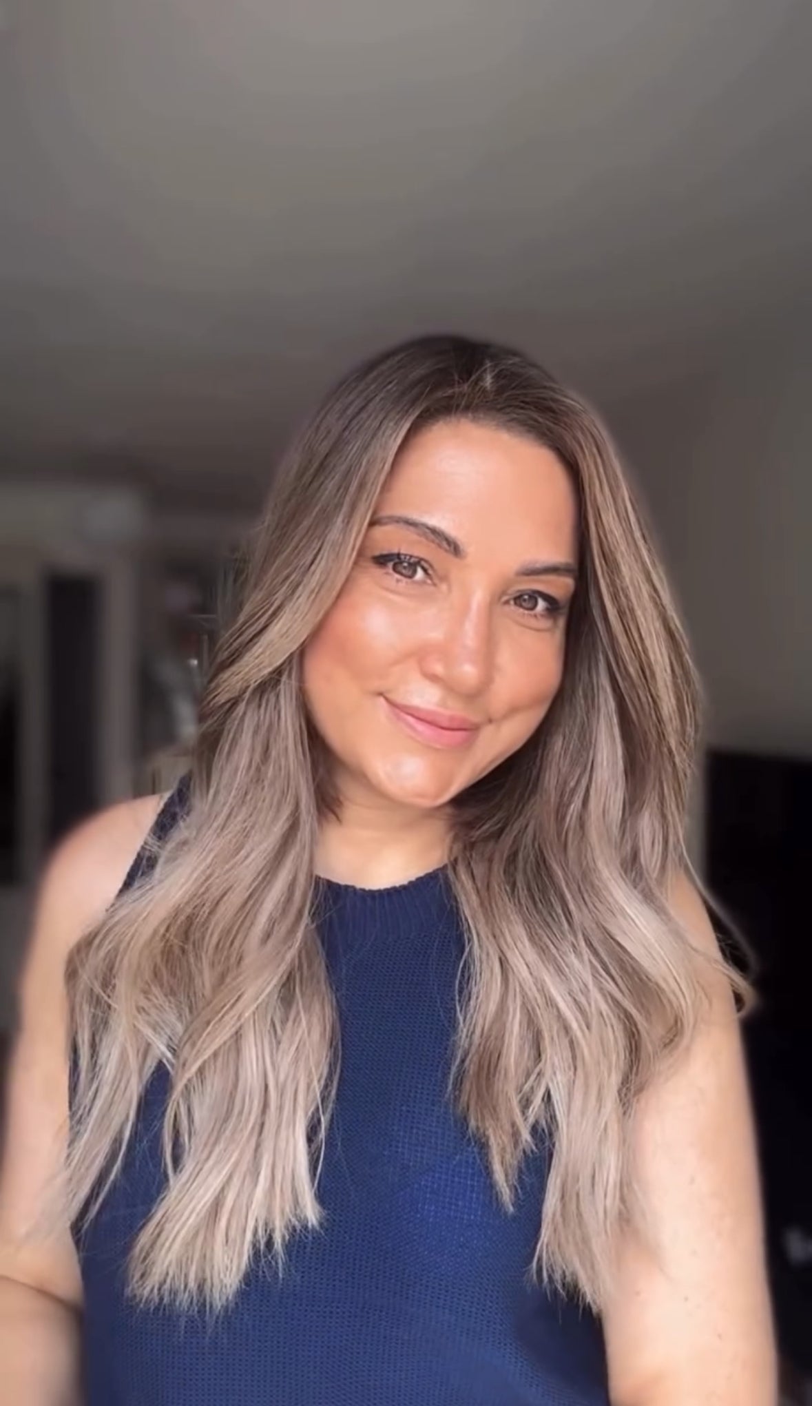 ASHY BLONDE BALAYAGE TOPPER