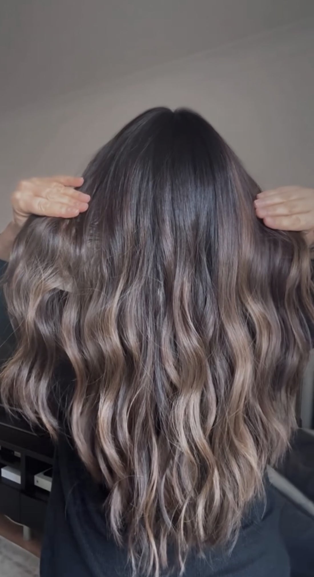 FEATHERLITE CARAMEL BALAYAGE TOPPER