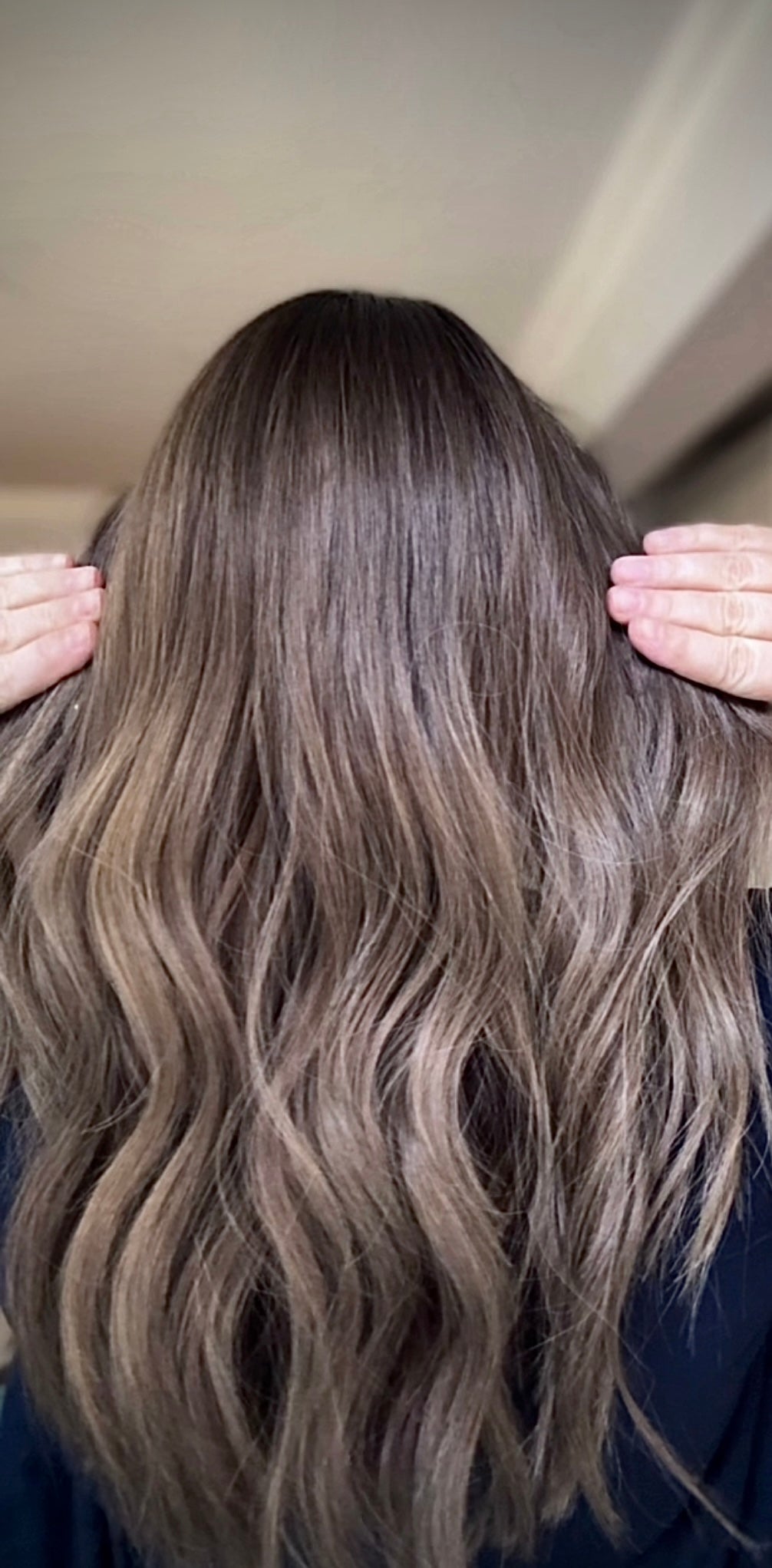 FEATHERLITE ASHY TOPPER WITH CURTAIN BANG