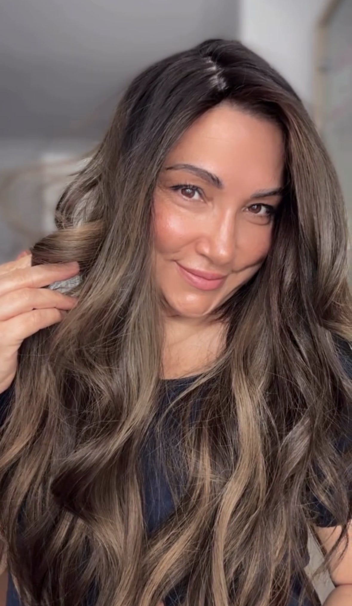 FEATHERLITE ASHY RIBBON BALAYAGE TOPPER