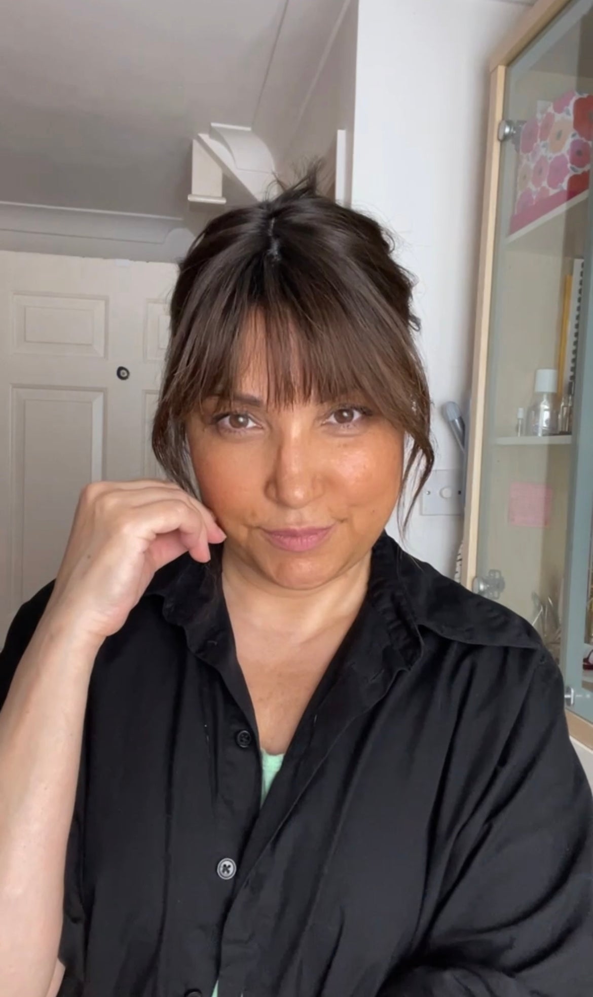 FEATHERLITE MEDIUM BROWN TOPPER WITH DARKER ROOT