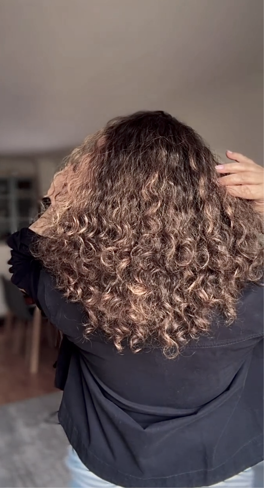 FEATHERLITE CURLY TOPPER