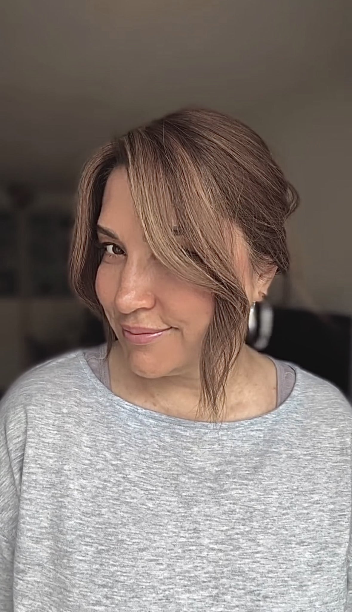 FEATHERLITE LIGHT BROWN TO DARK BLONDE BALAYAGE BOB