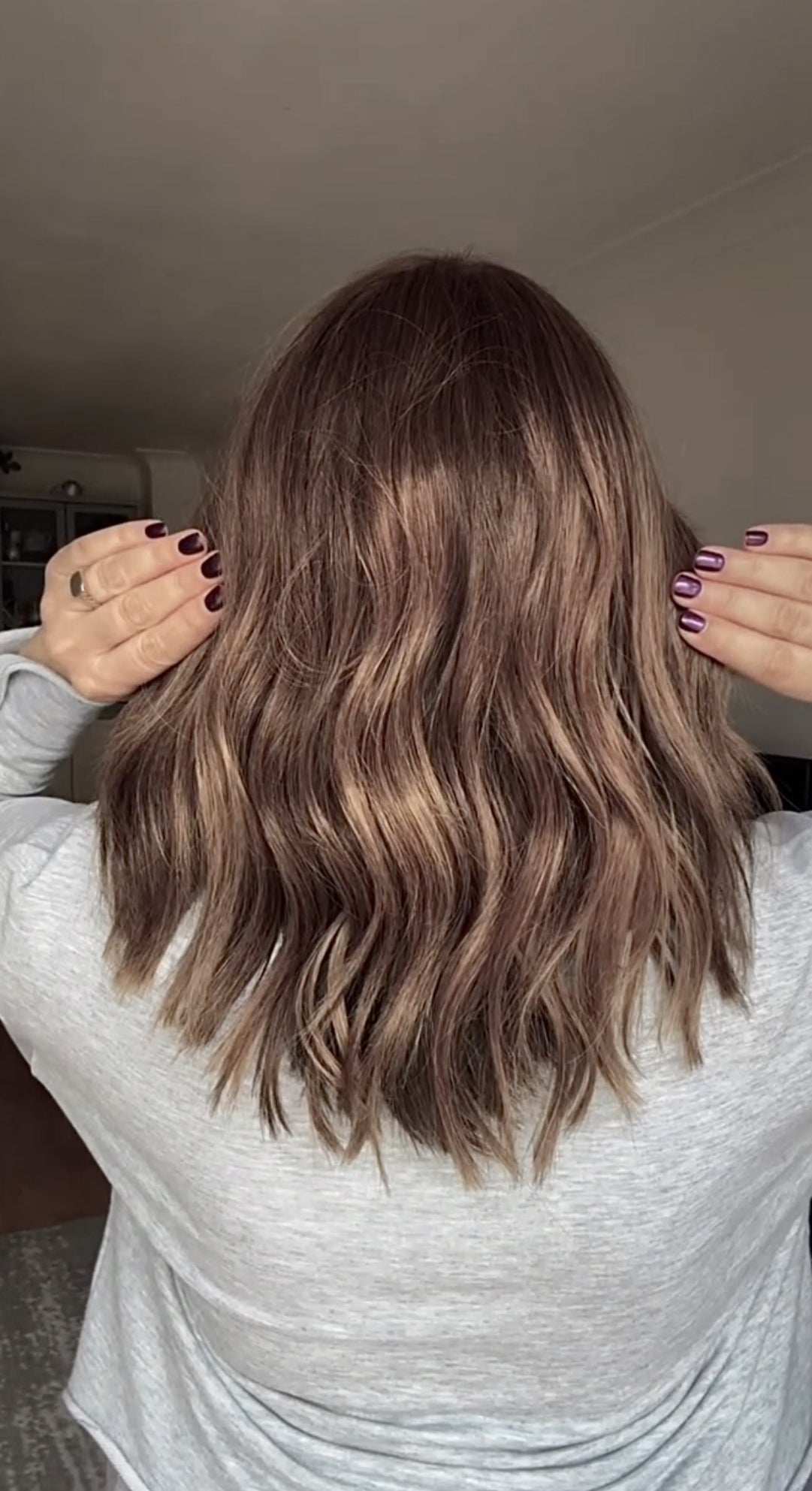 FEATHERLITE LIGHT BROWN TO DARK BLONDE BALAYAGE BOB
