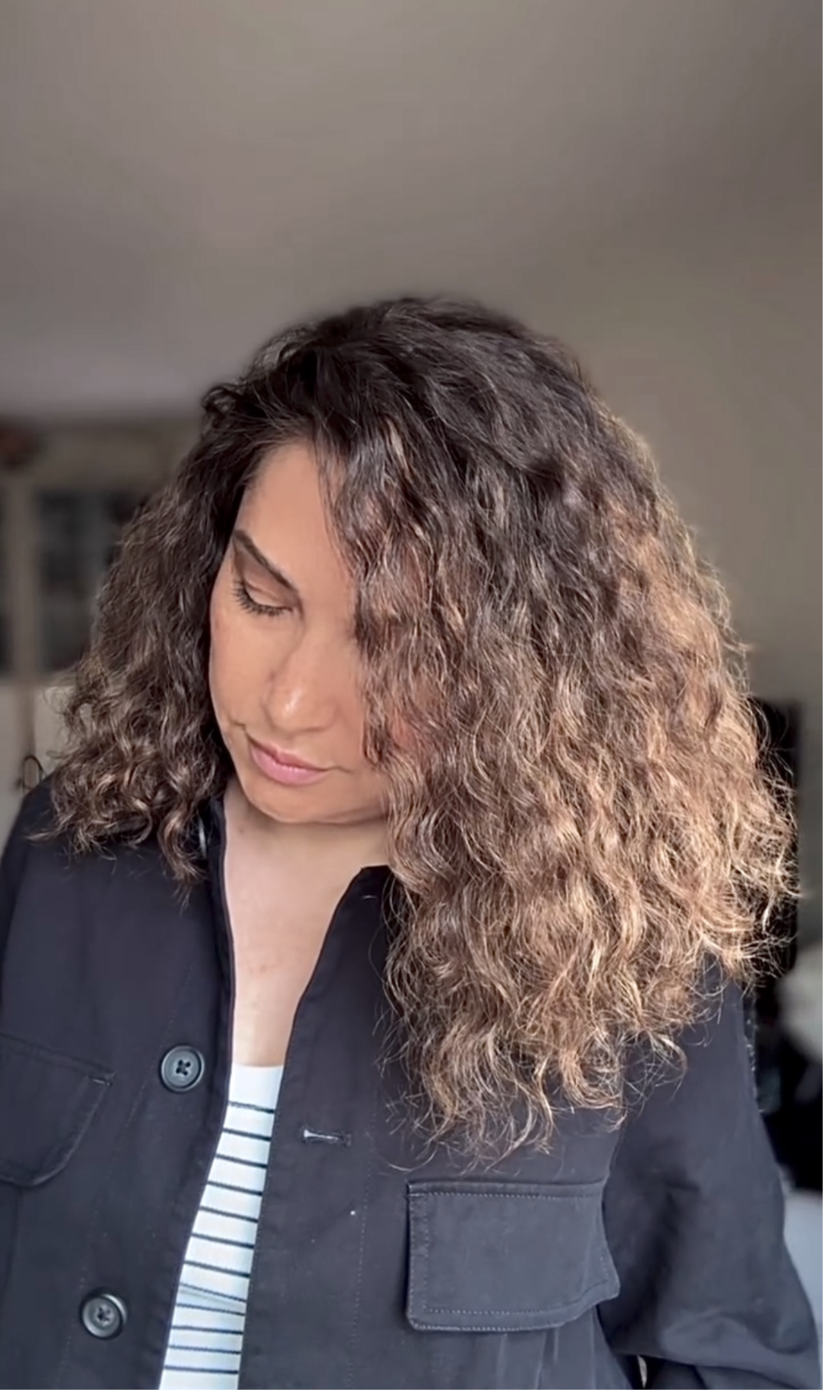 FEATHERLITE CURLY TOPPER