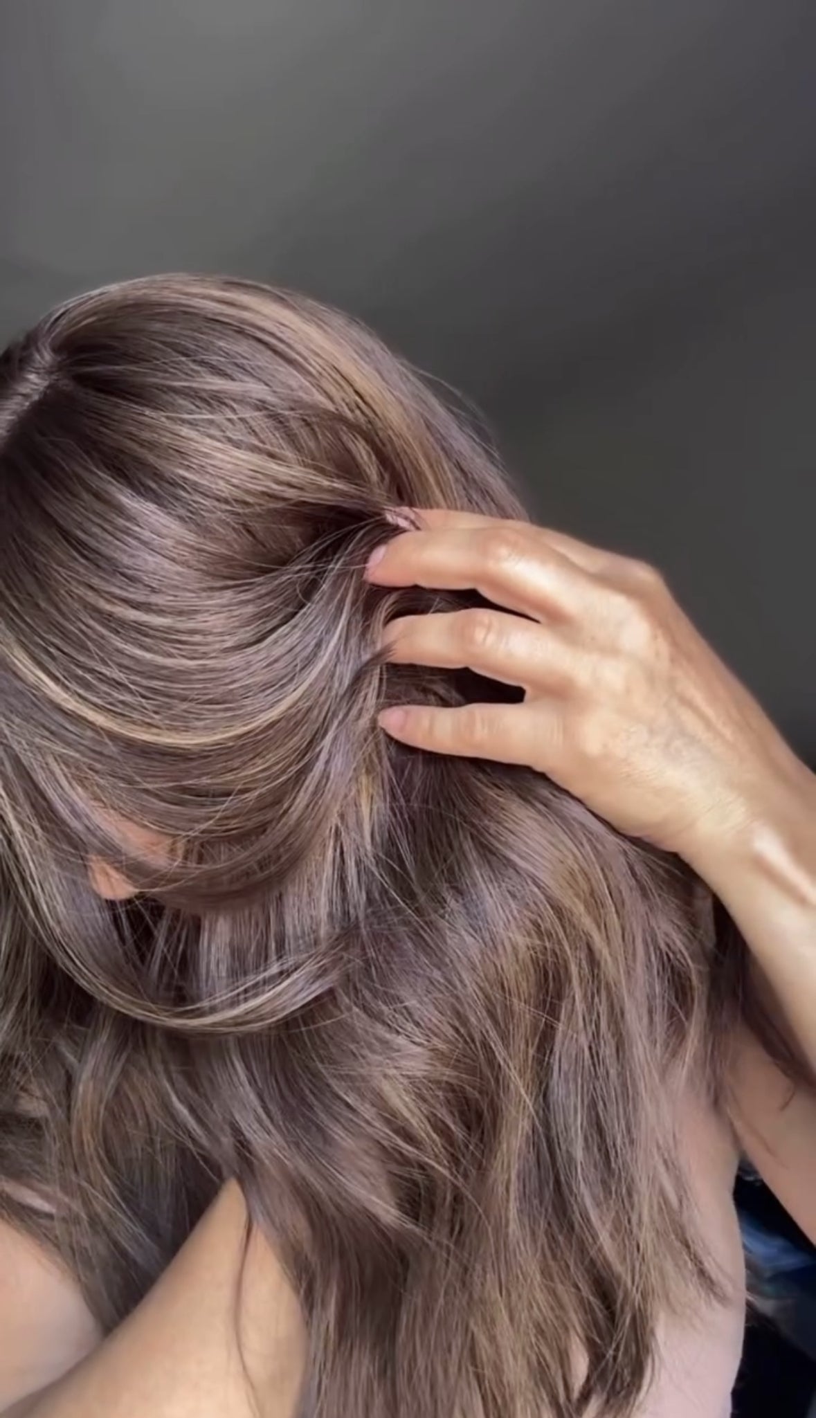 FEATHERLITE MEDUIM/LIGHT BROWN ASHY BALAYAGE TOPPER