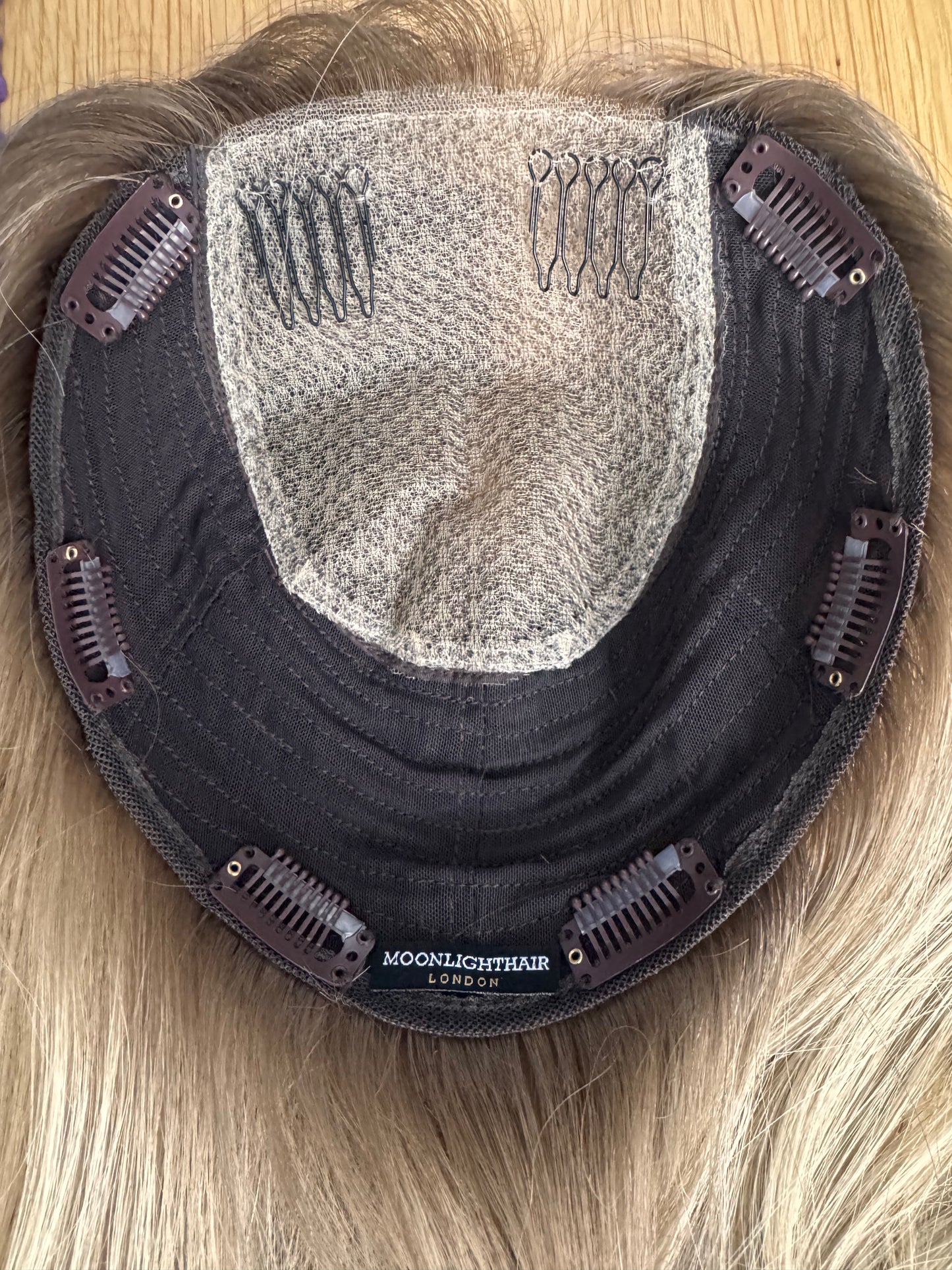 ASHY BLONDE LACE TOPPER