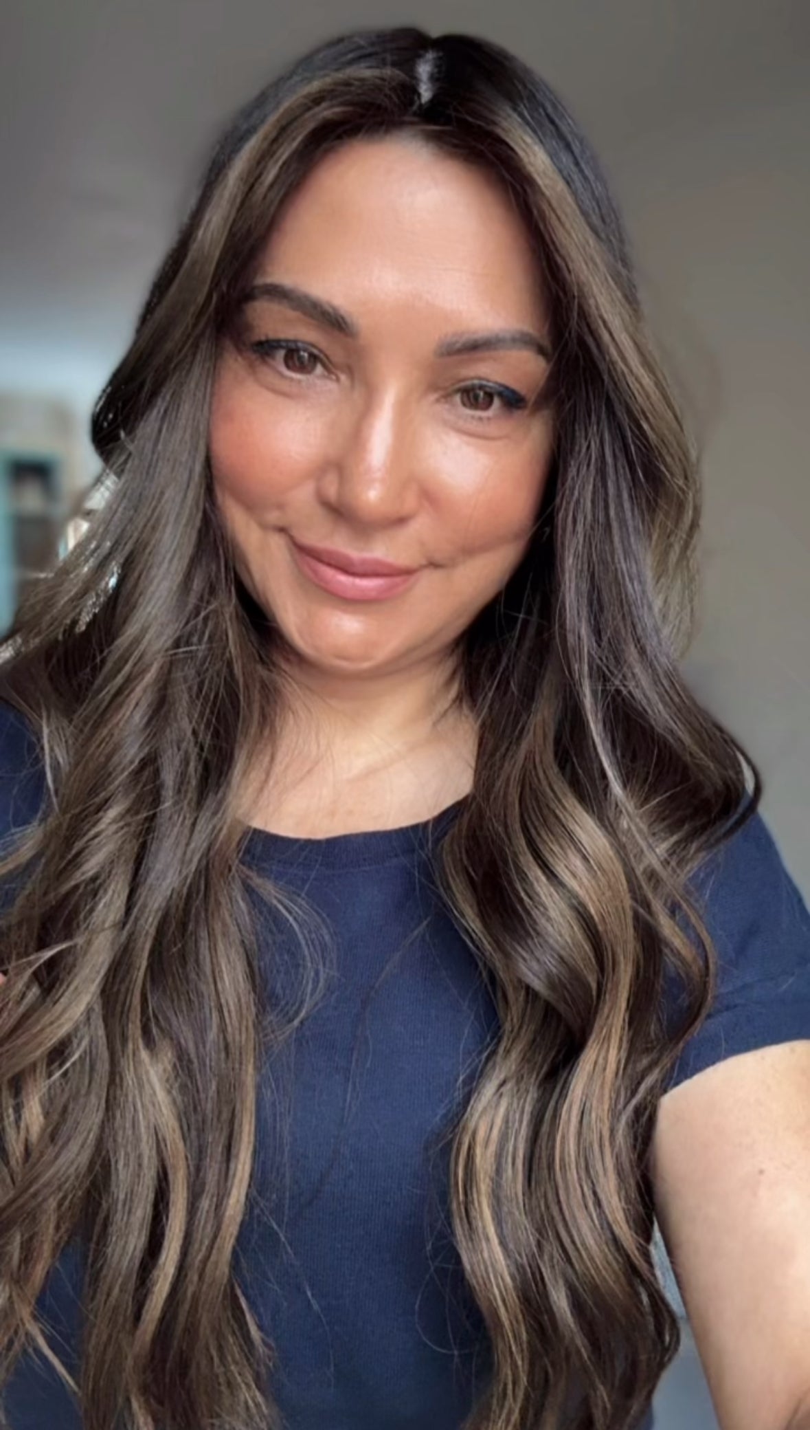 FEATHERLITE ASHY RIBBON BALAYAGE TOPPER