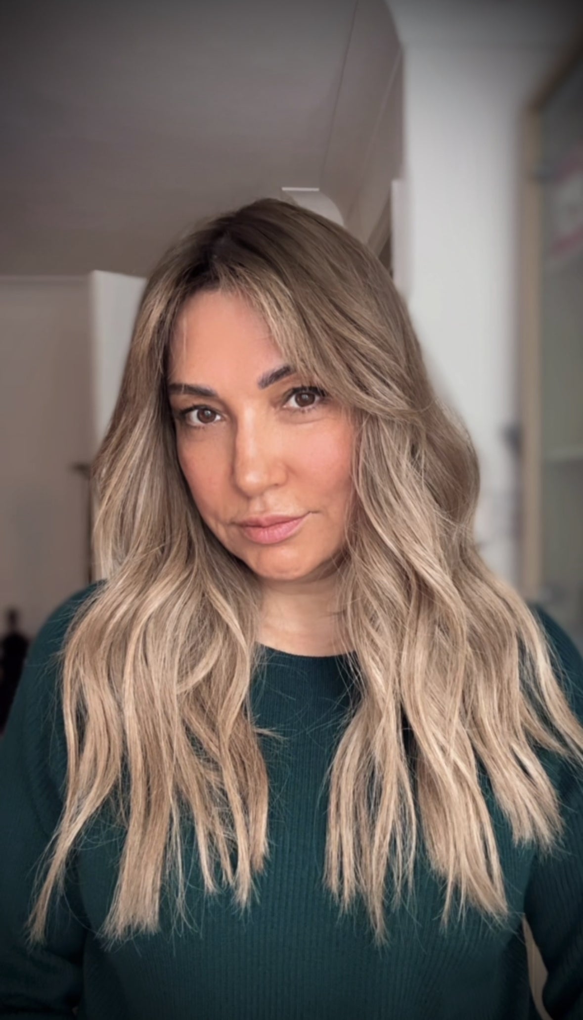 FEATHERLITE ASHY BLONDE BALAYAGE TOPPER