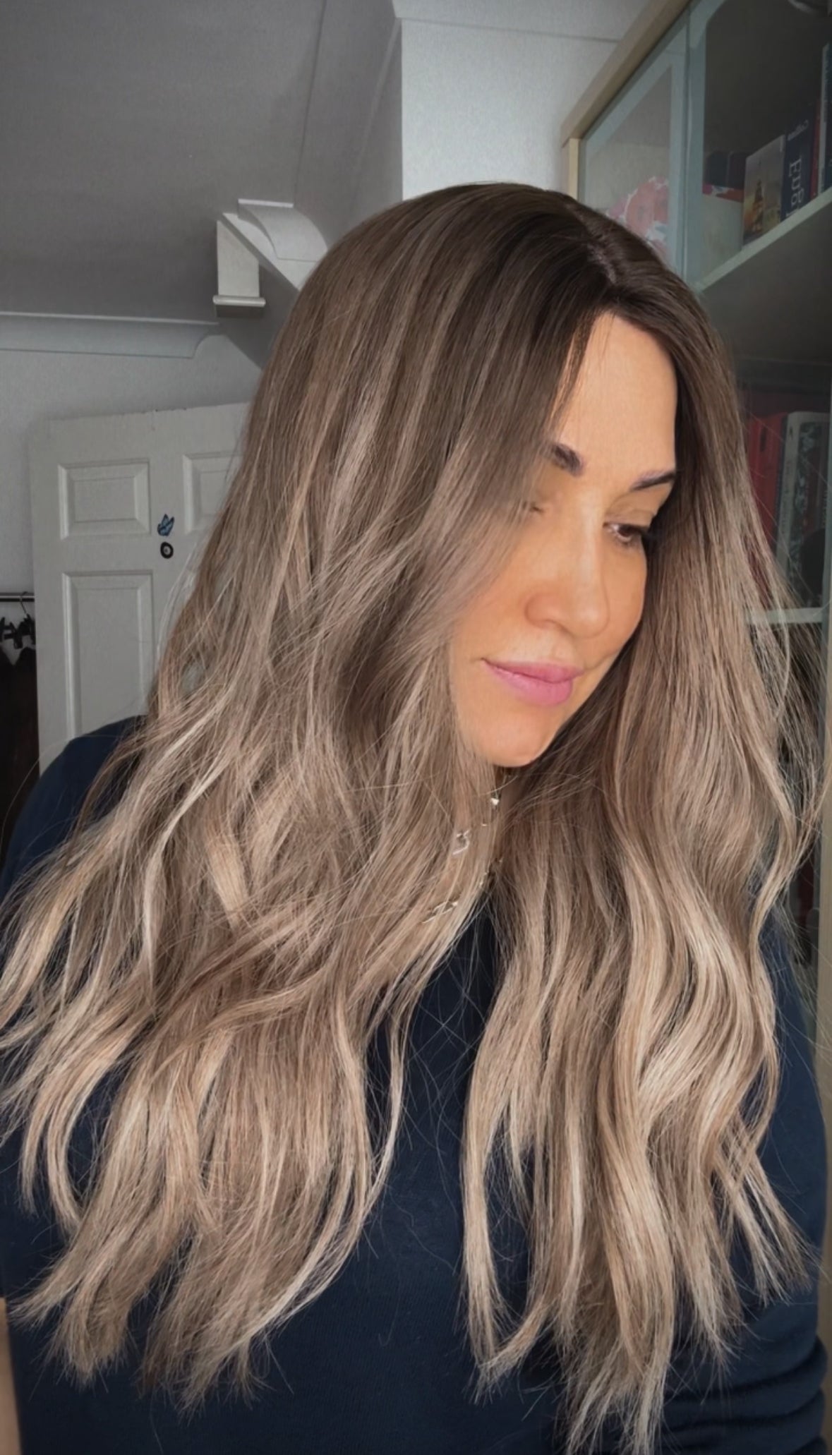 FEATHERLITE ASHY BLONDE TOPPER WITH DARK ROOT/ 2-4 WEEKS PREPARATION TIME