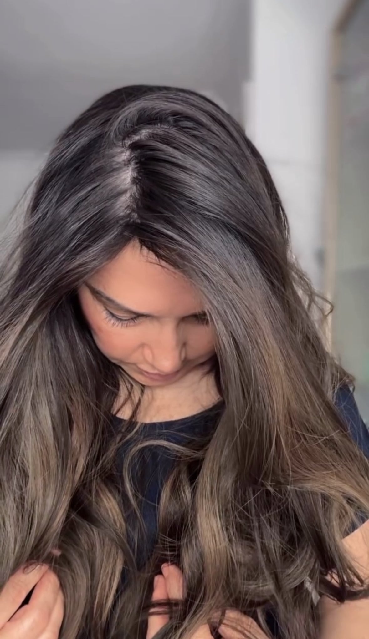 FEATHERLITE ASHY RIBBON BALAYAGE TOPPER