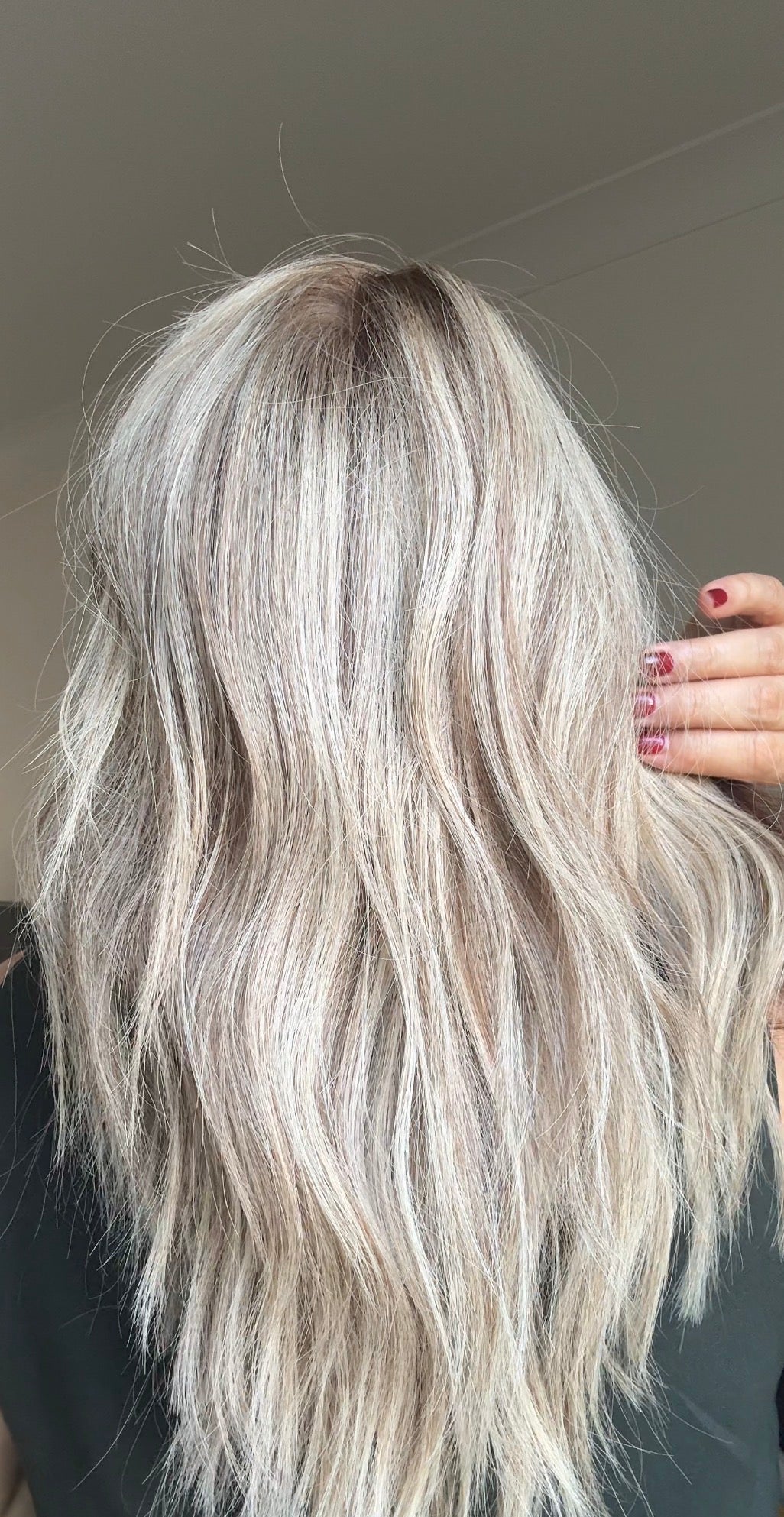 ASH BLONDE TOPPER WITH SUBTLE SOFT ROOT SHADOW