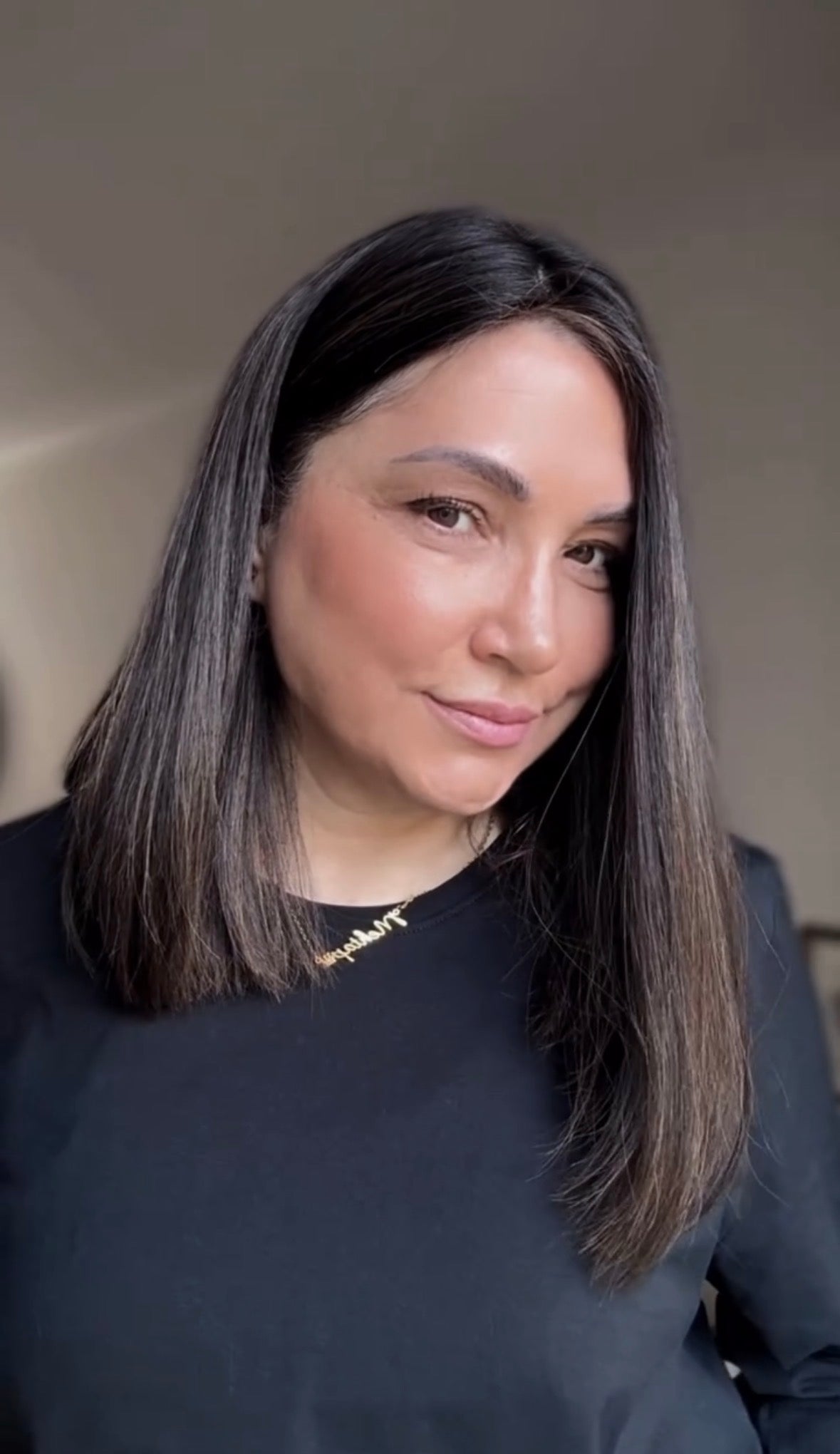 SLEEK LONG LOB