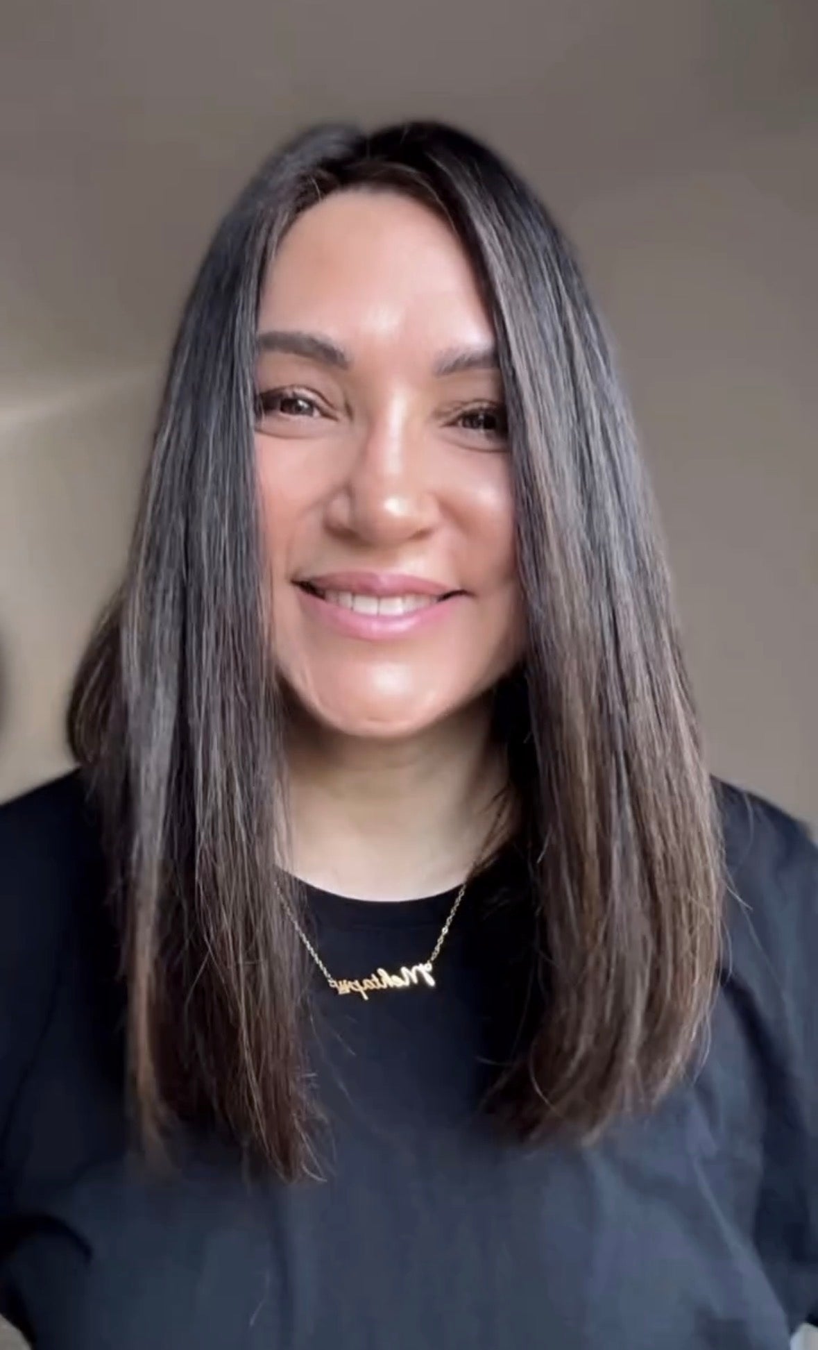 SLEEK LONG LOB