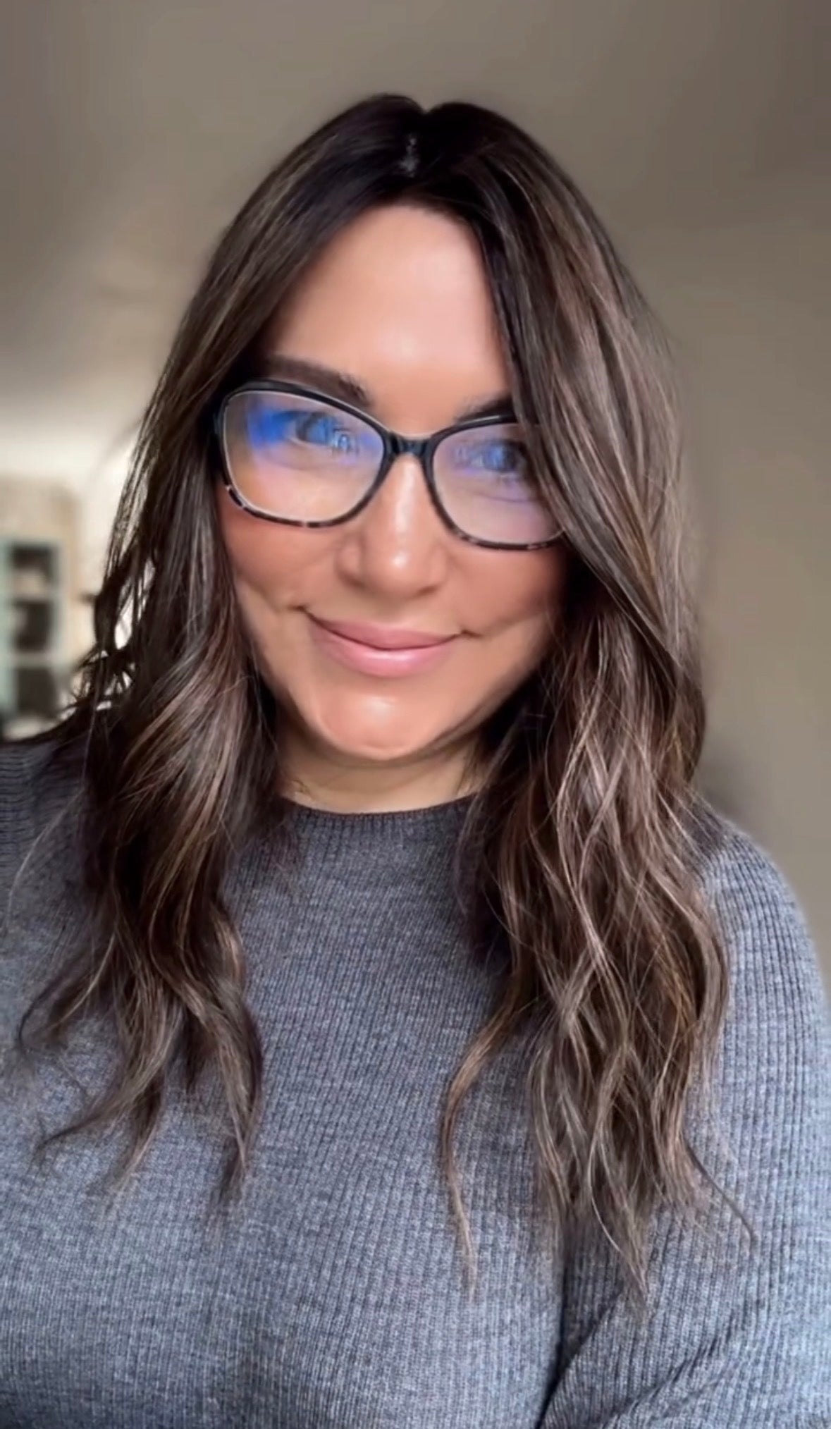 MEDIUM TO LIGHT BROWN BALAYAGE SILK TOPPER