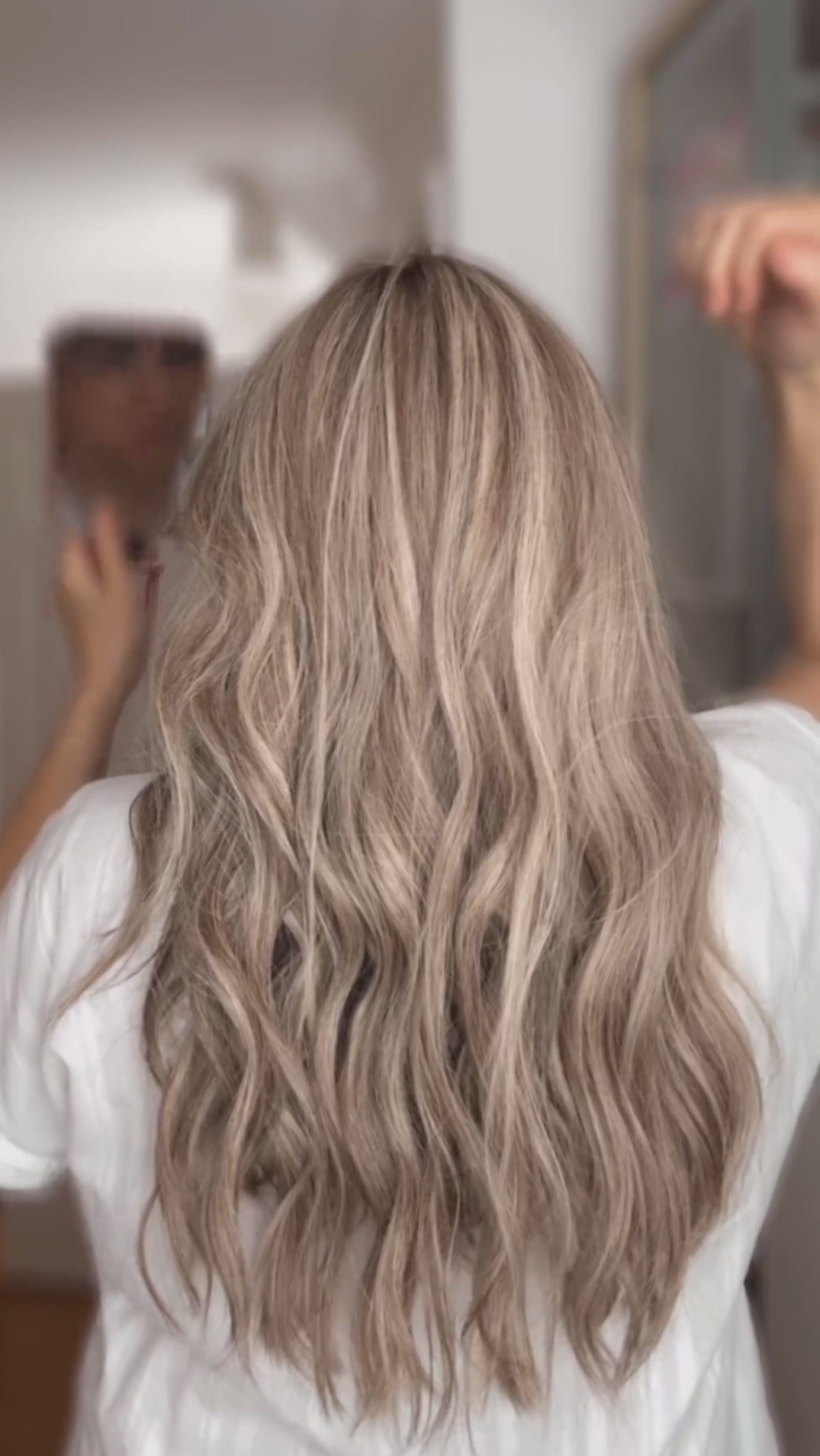 FEATHERLITE ASHY BLONDE BALAYAGE TOPPER (Moonlight Light Ashy Blonde)