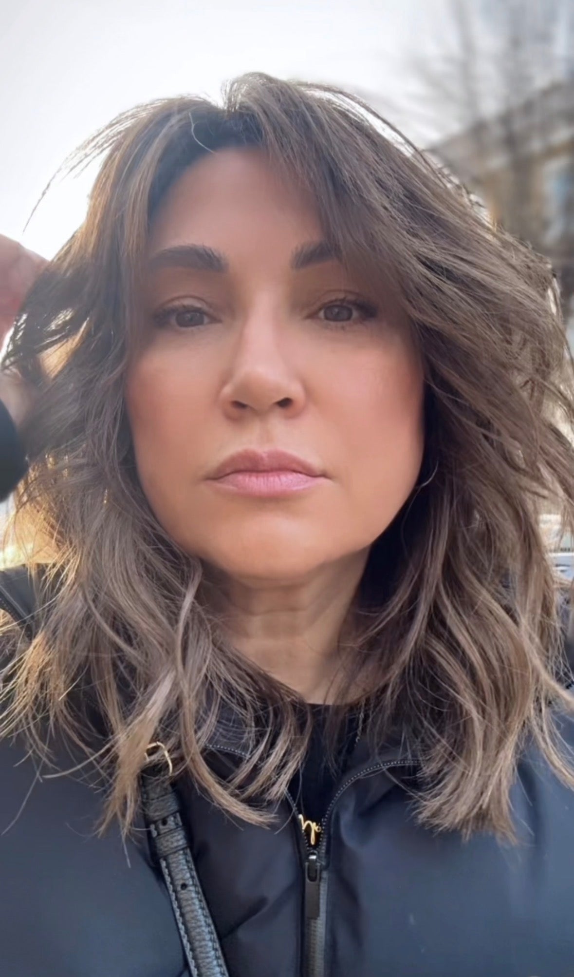 SOFT LAYERED LOB WITH CURTAIN BANGS
