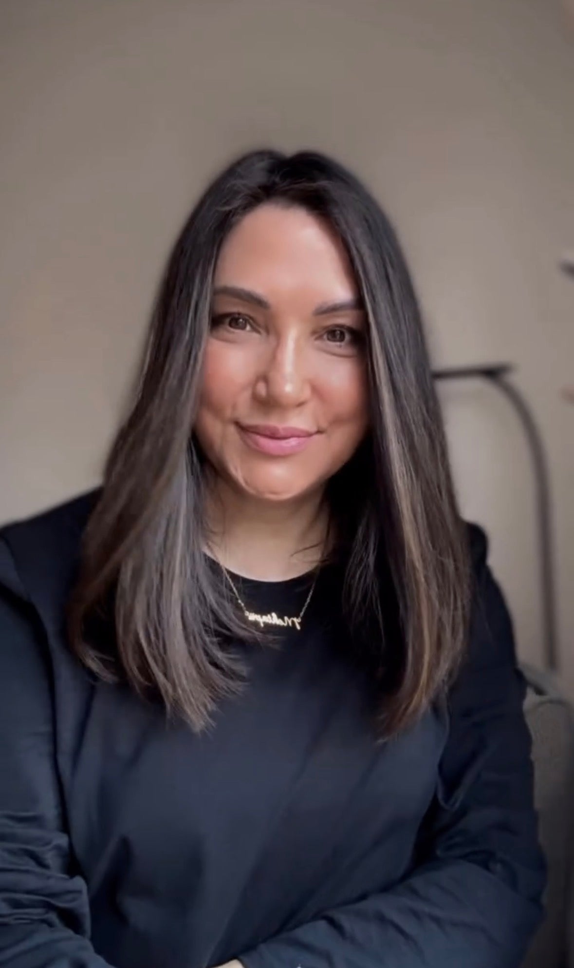 SLEEK LONG LOB