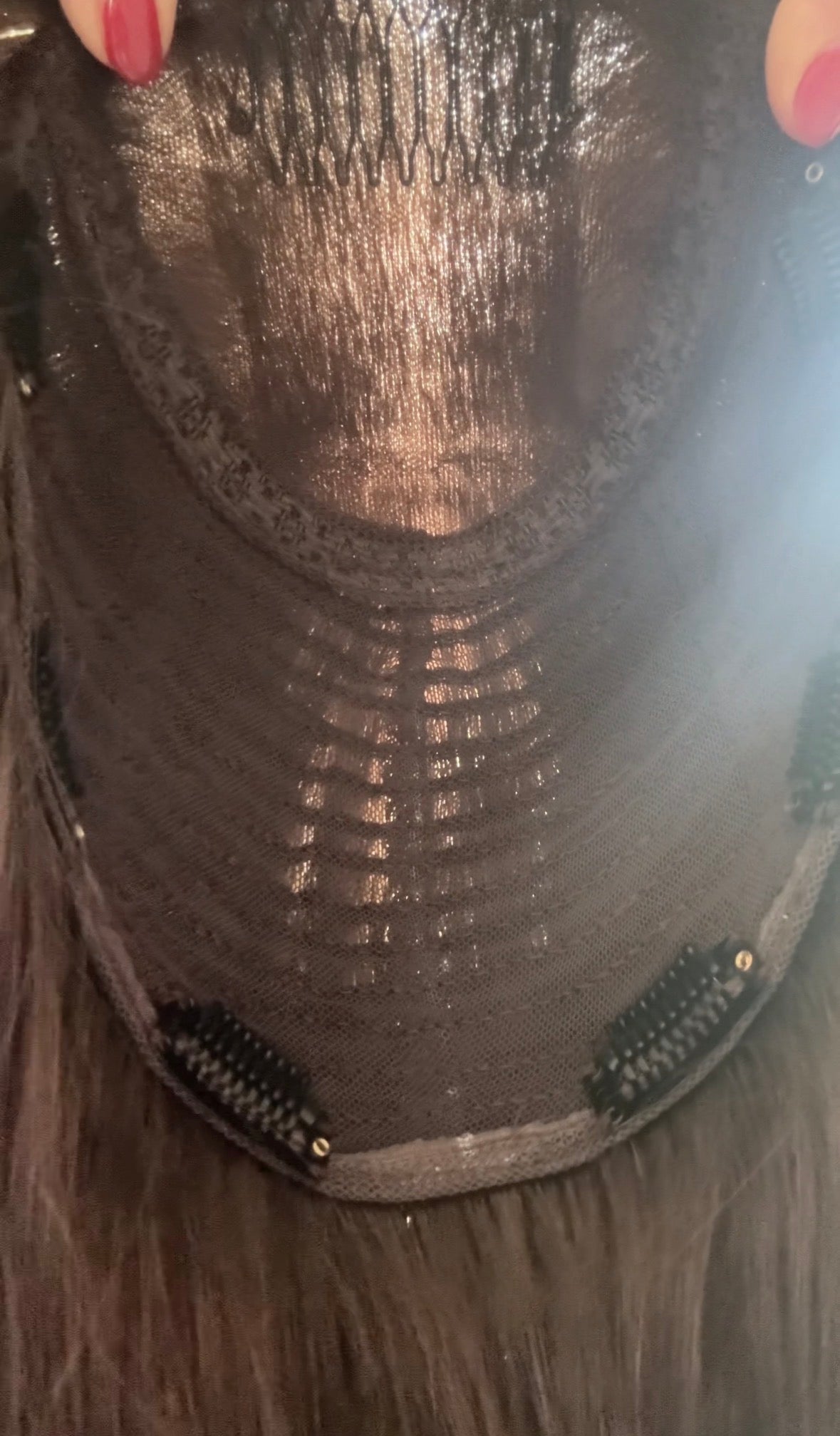 ULTRA-LIGHT SILK CAP MEDIUM TO LIGHT  BROWN TOPPER