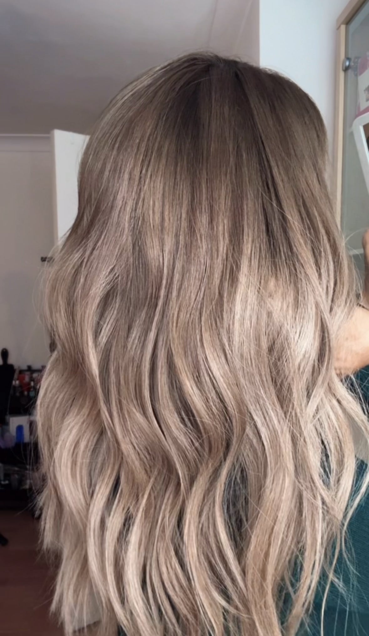 FEATHERLITE ASHY BLONDE BALAYAGE TOPPER