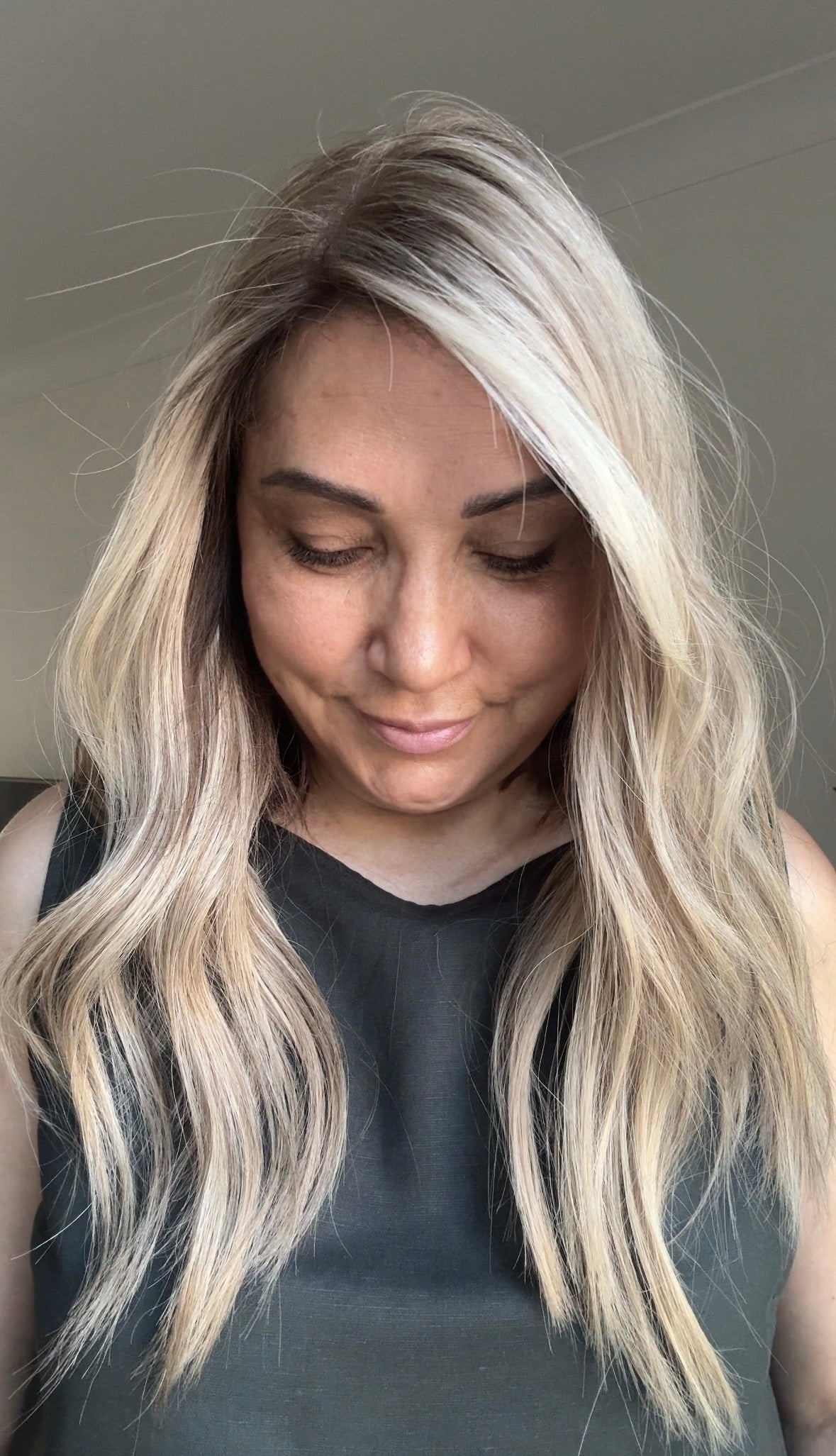 ASHY BLONDE LACE TOPPER