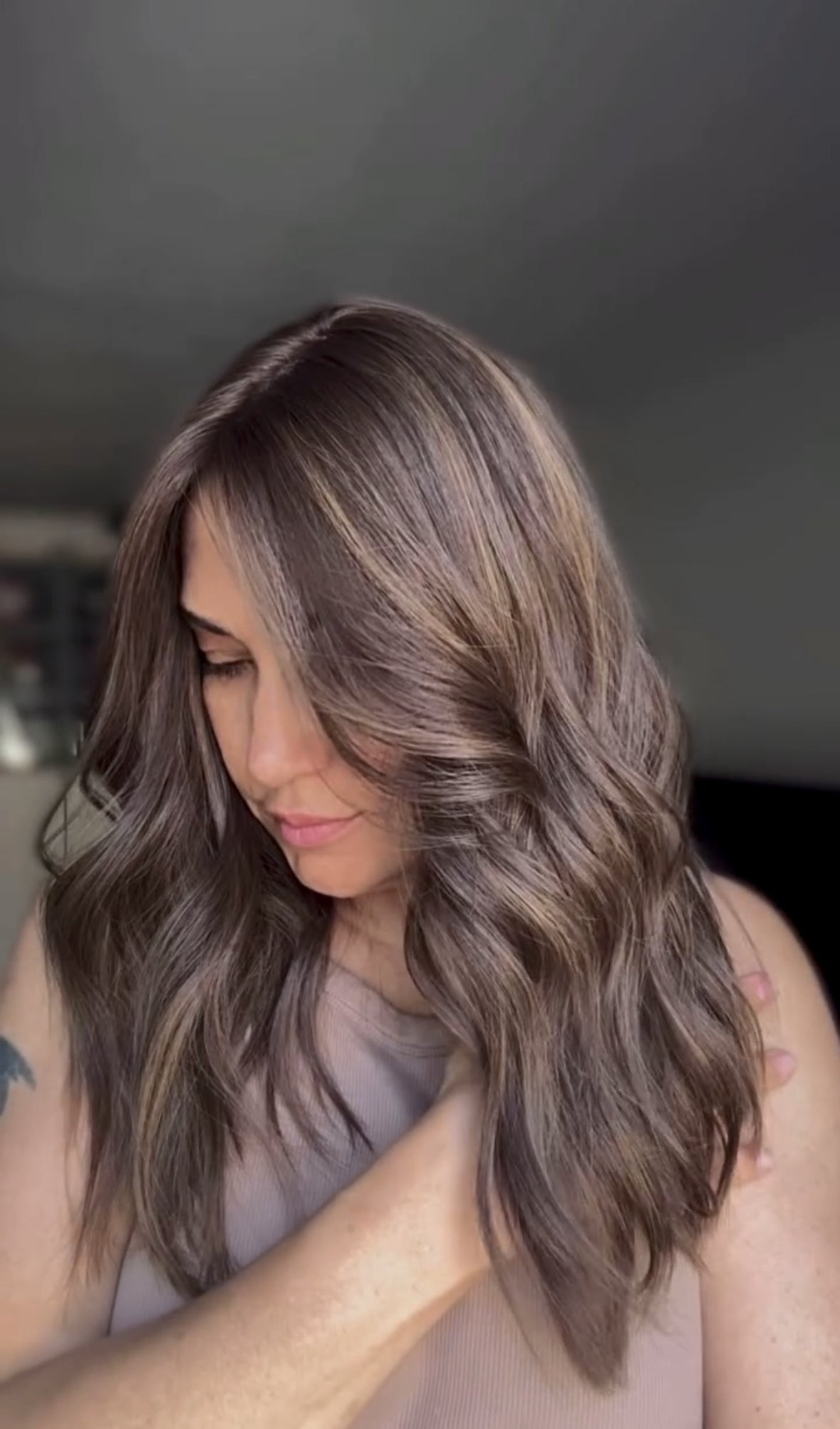 FEATHERLITE MEDUIM/LIGHT BROWN ASHY BALAYAGE TOPPER
