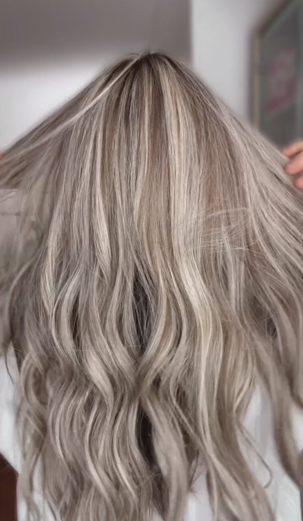 FEATHERLITE ASHY BLONDE BALAYAGE TOPPER (Moonlight Light Ashy Blonde)