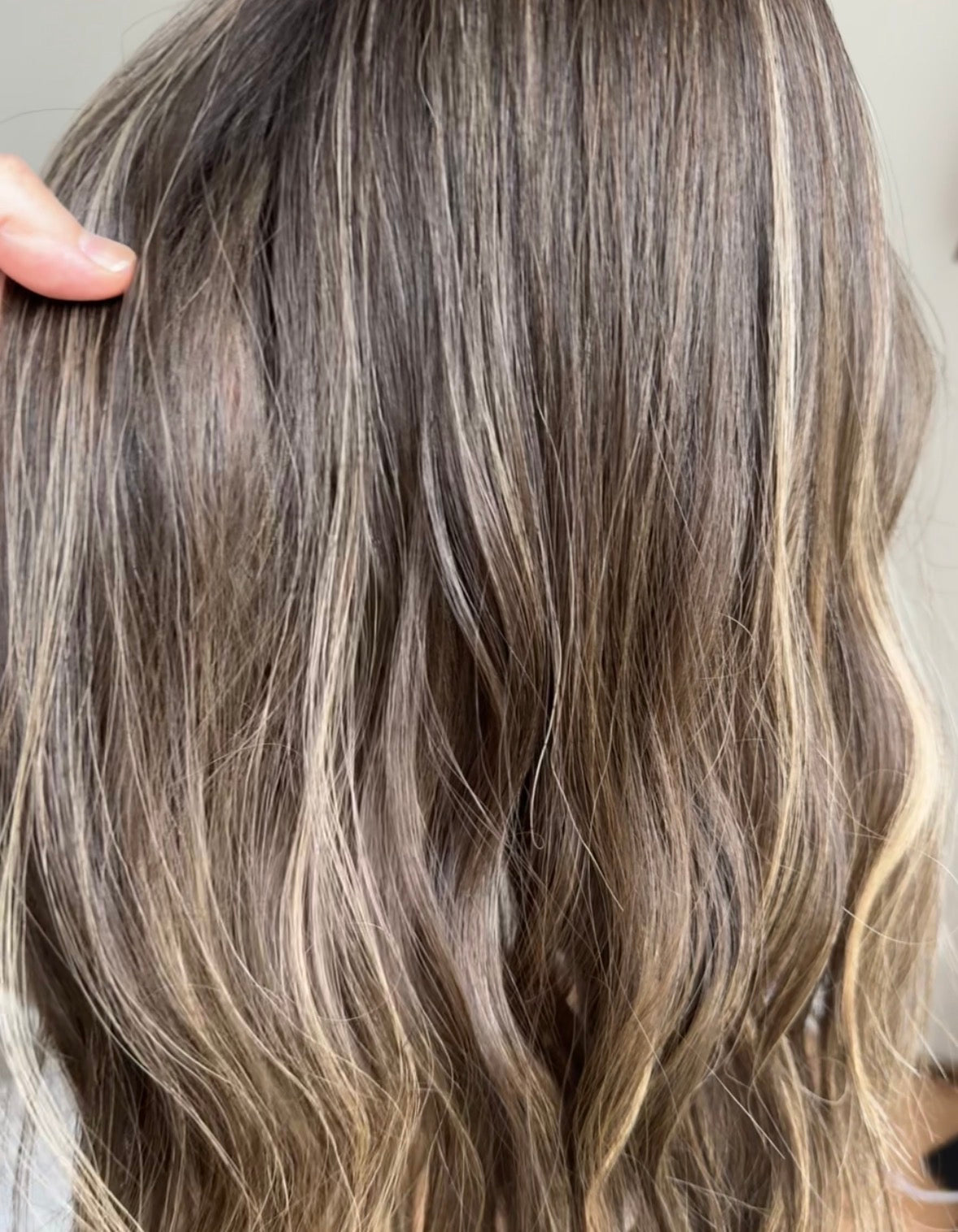 DARK BLONDE BALAYAGE TOPPER