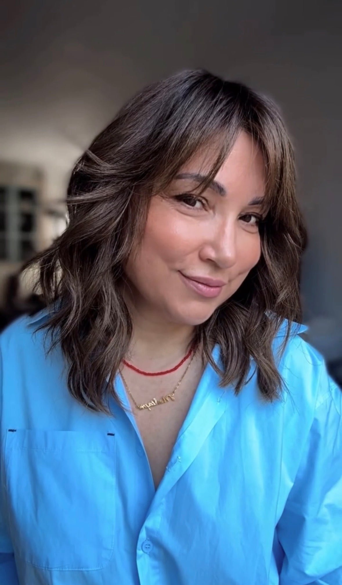 SOFT LAYERED LOB WITH CURTAIN BANGS