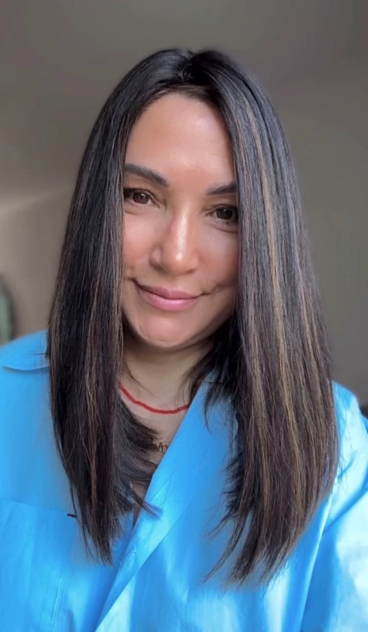 SLEEK LONG LOB