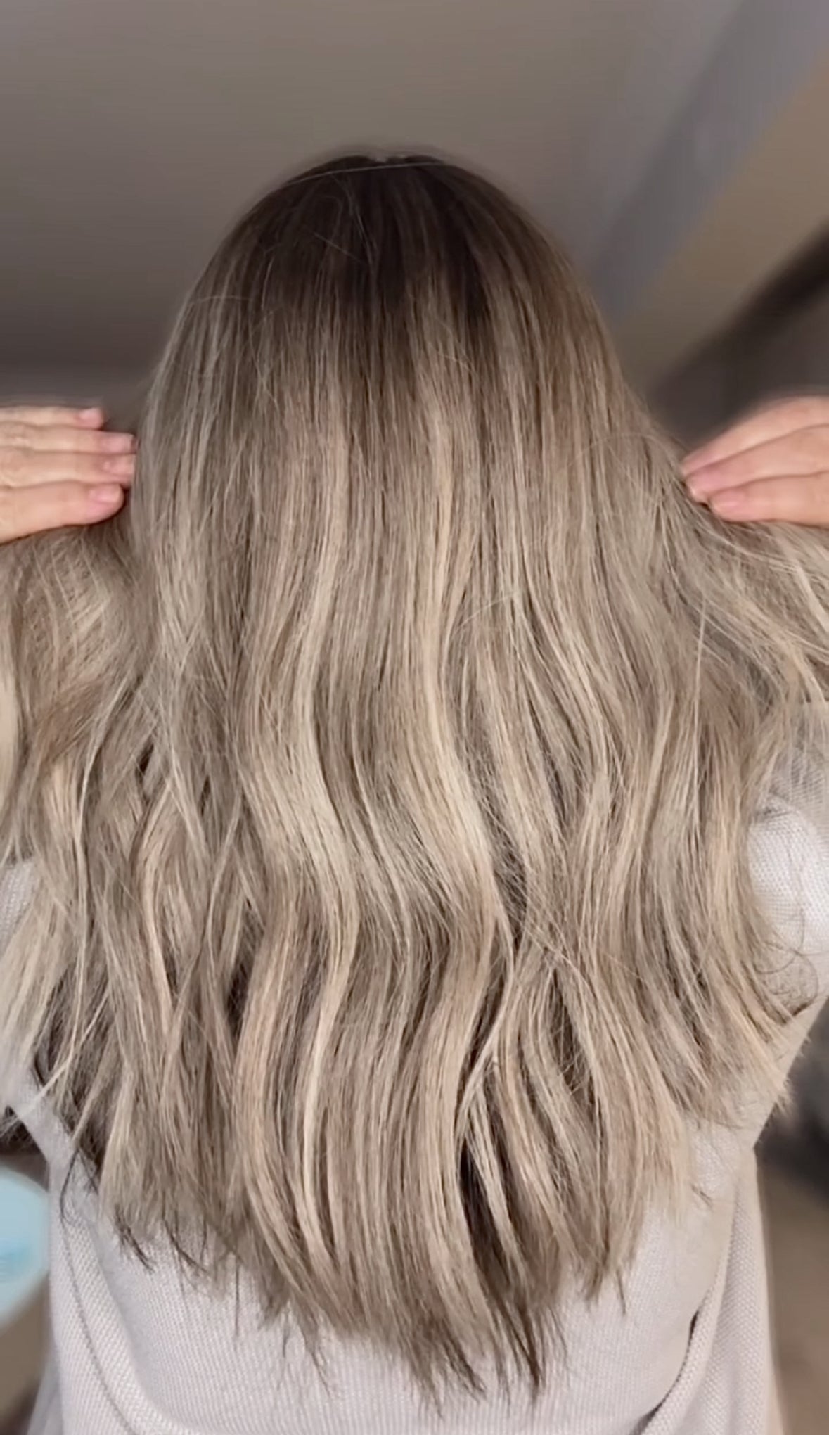 FEATHERLITE ASHY BLONDE TOPPER