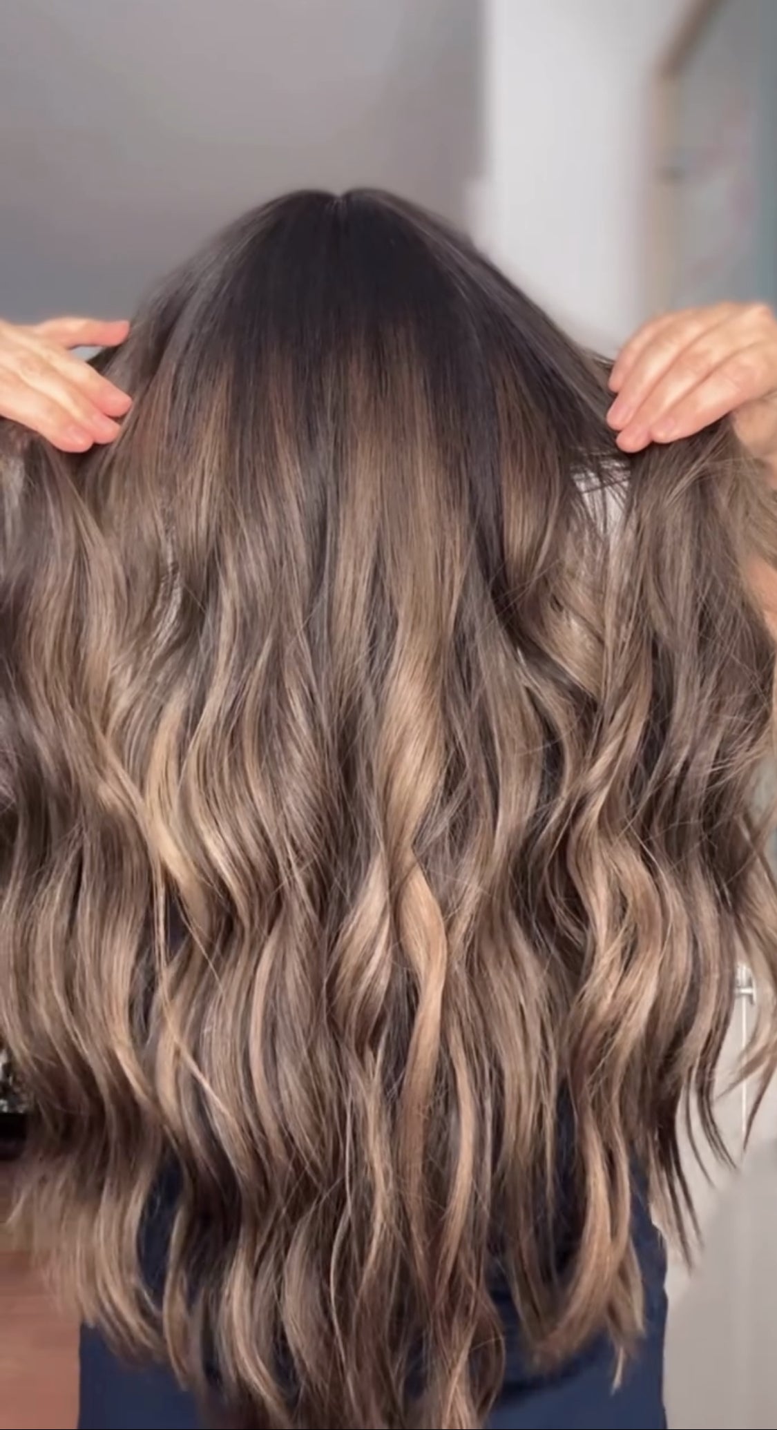 FEATHERLITE ASHY RIBBON BALAYAGE TOPPER