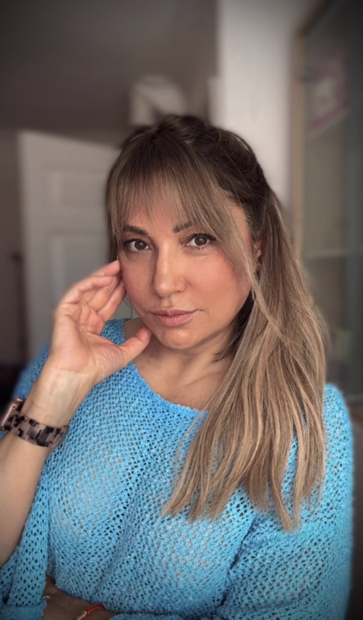 FEATHERLITE ASHY BLONDE BALAYAGE TOPPER