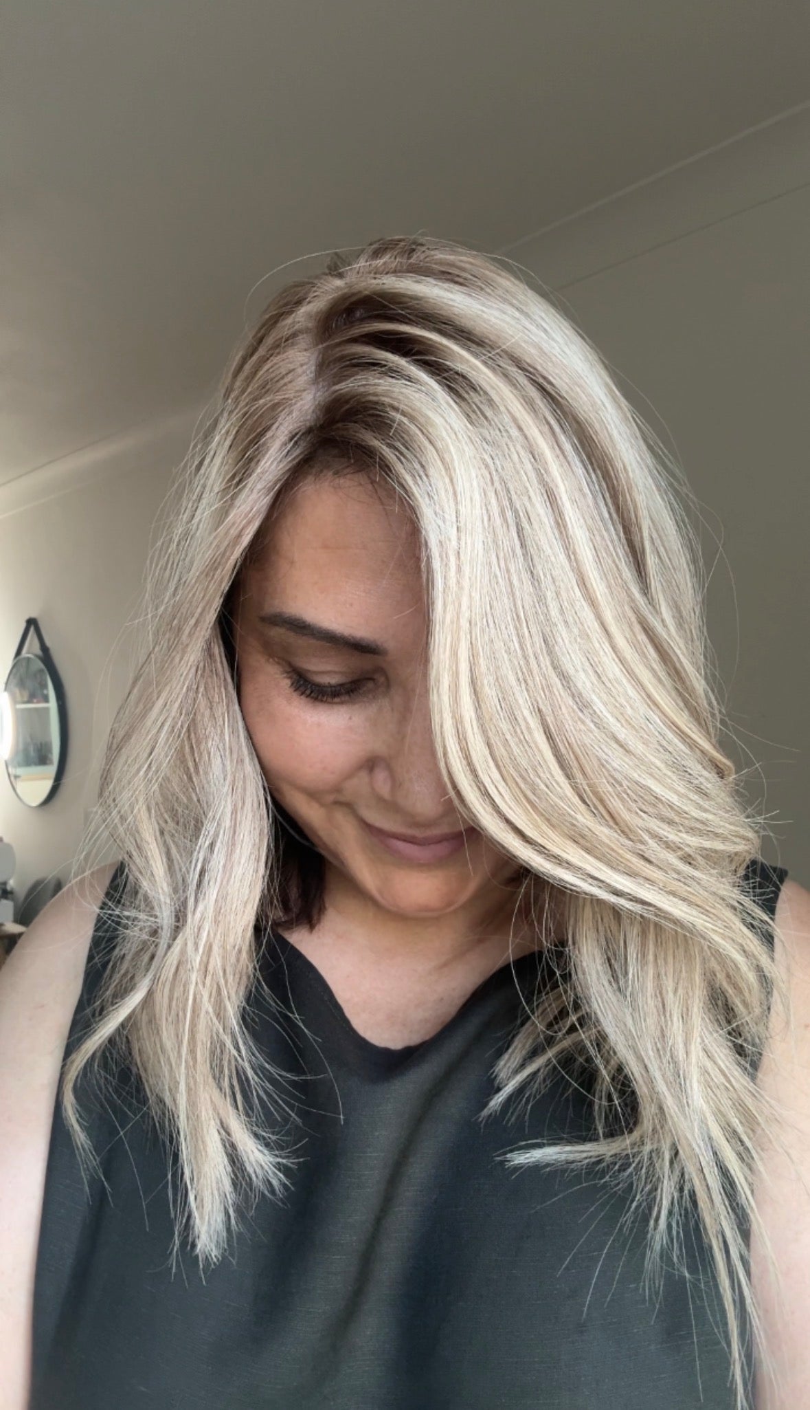 ASH BLONDE TOPPER WITH SUBTLE SOFT ROOT SHADOW