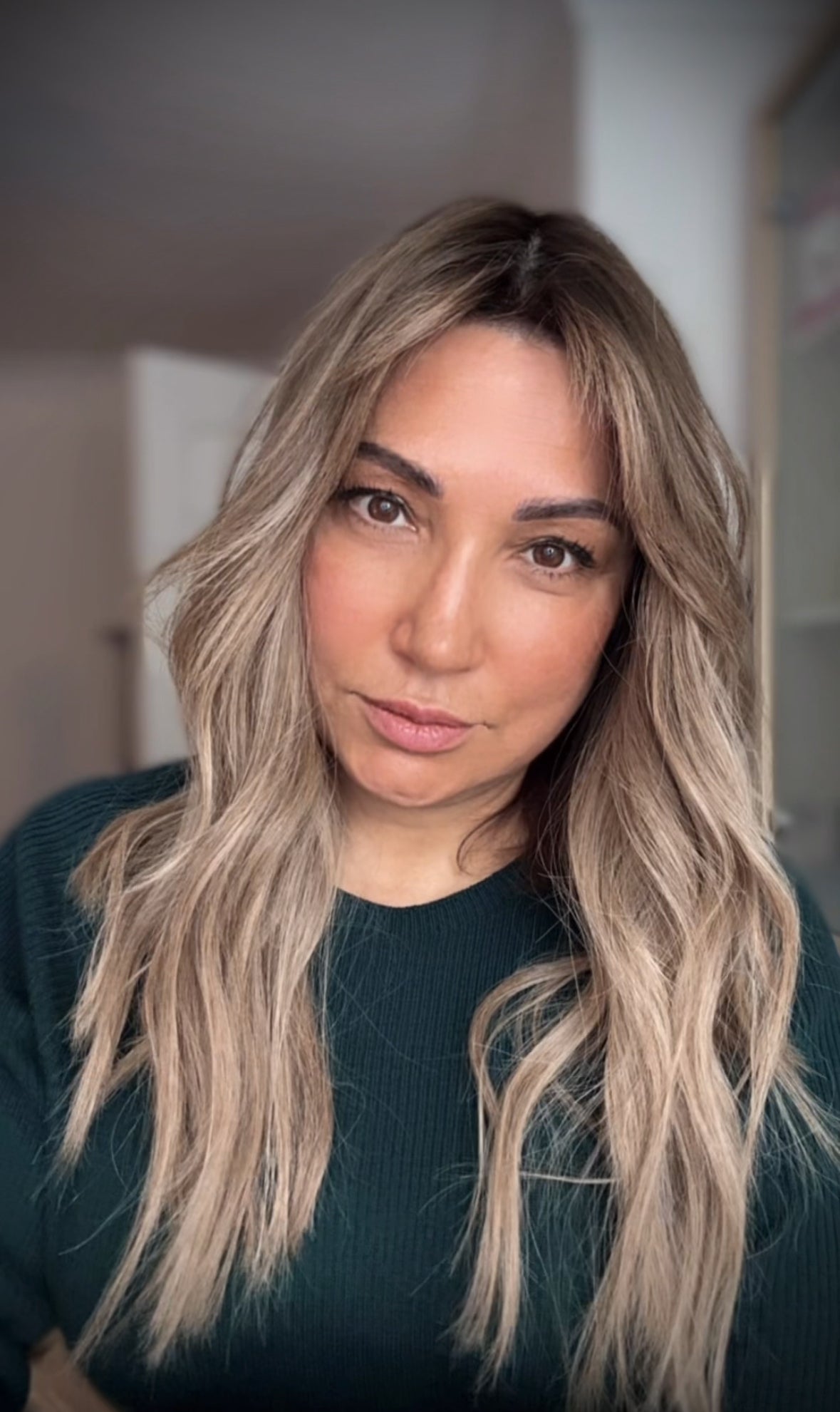 FEATHERLITE ASHY BLONDE BALAYAGE TOPPER