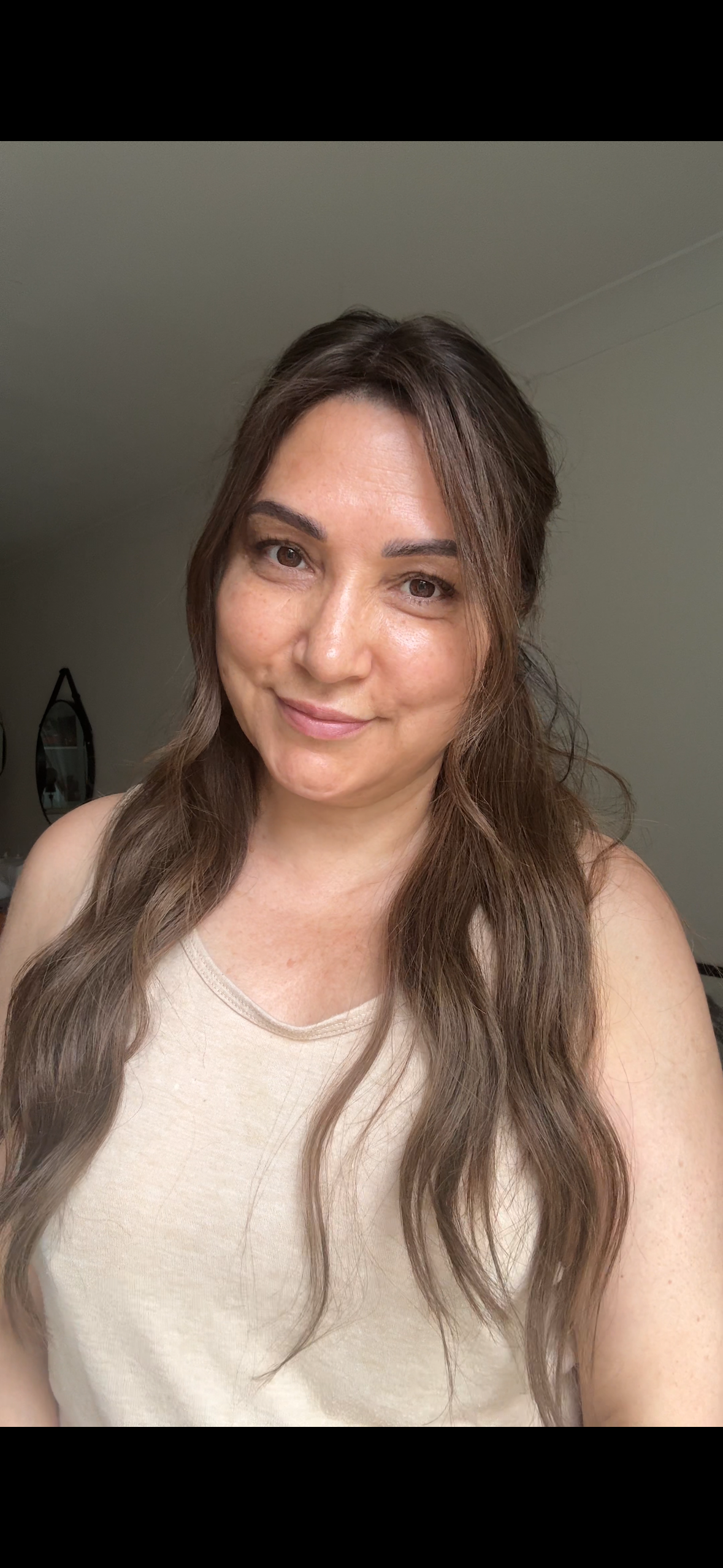 LIGHT BROWN TOPPER WITH SOFT SUBTLE CARAMEL BALAYAGE