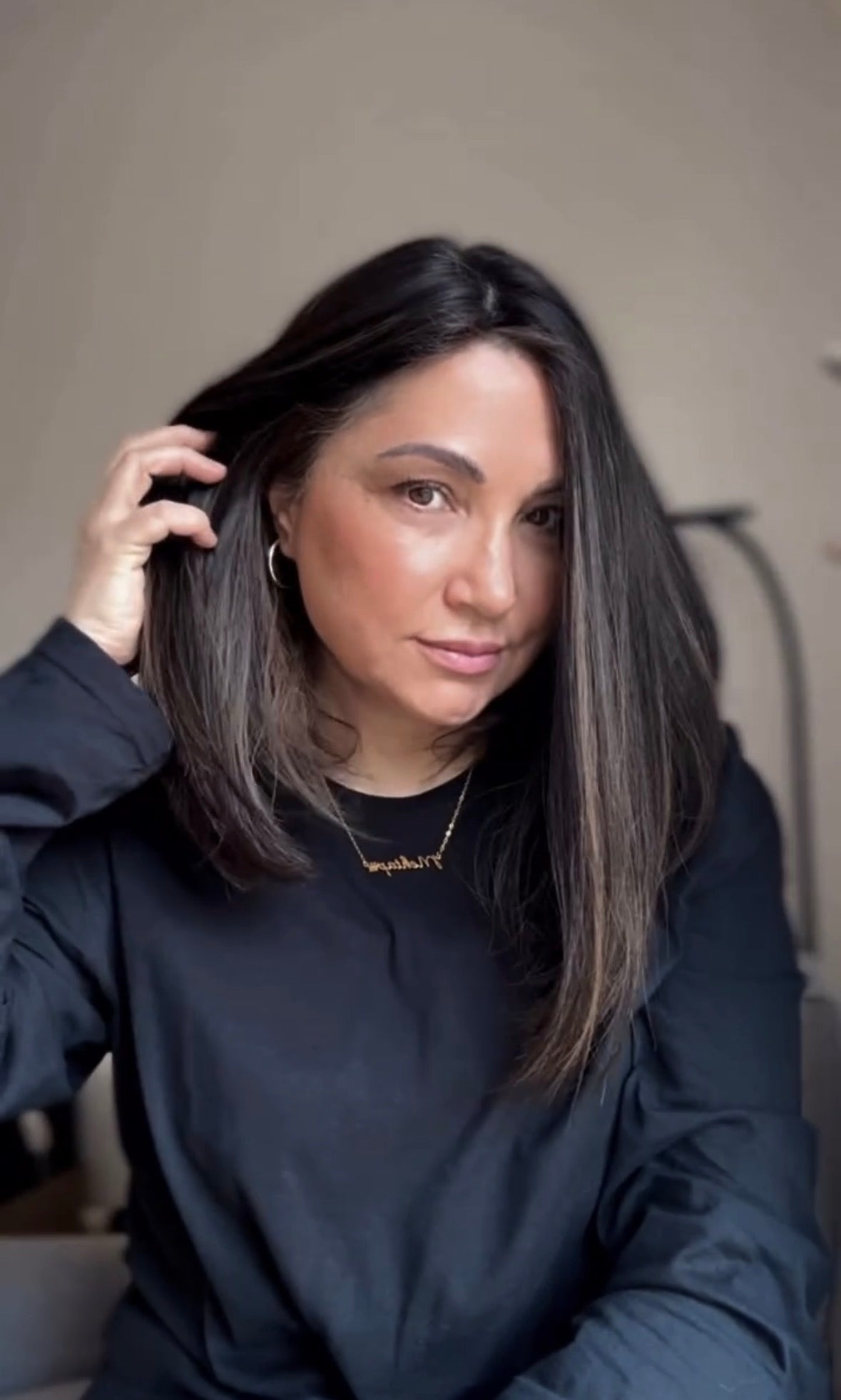 SLEEK LONG LOB