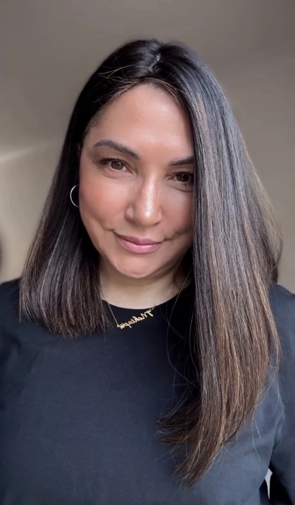 SLEEK LONG LOB