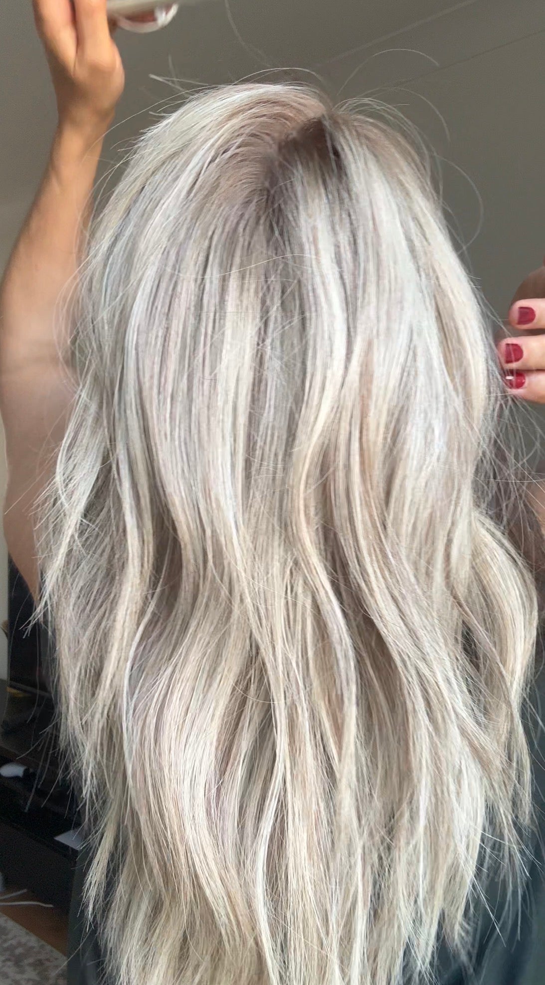 ASH BLONDE TOPPER WITH SUBTLE SOFT ROOT SHADOW