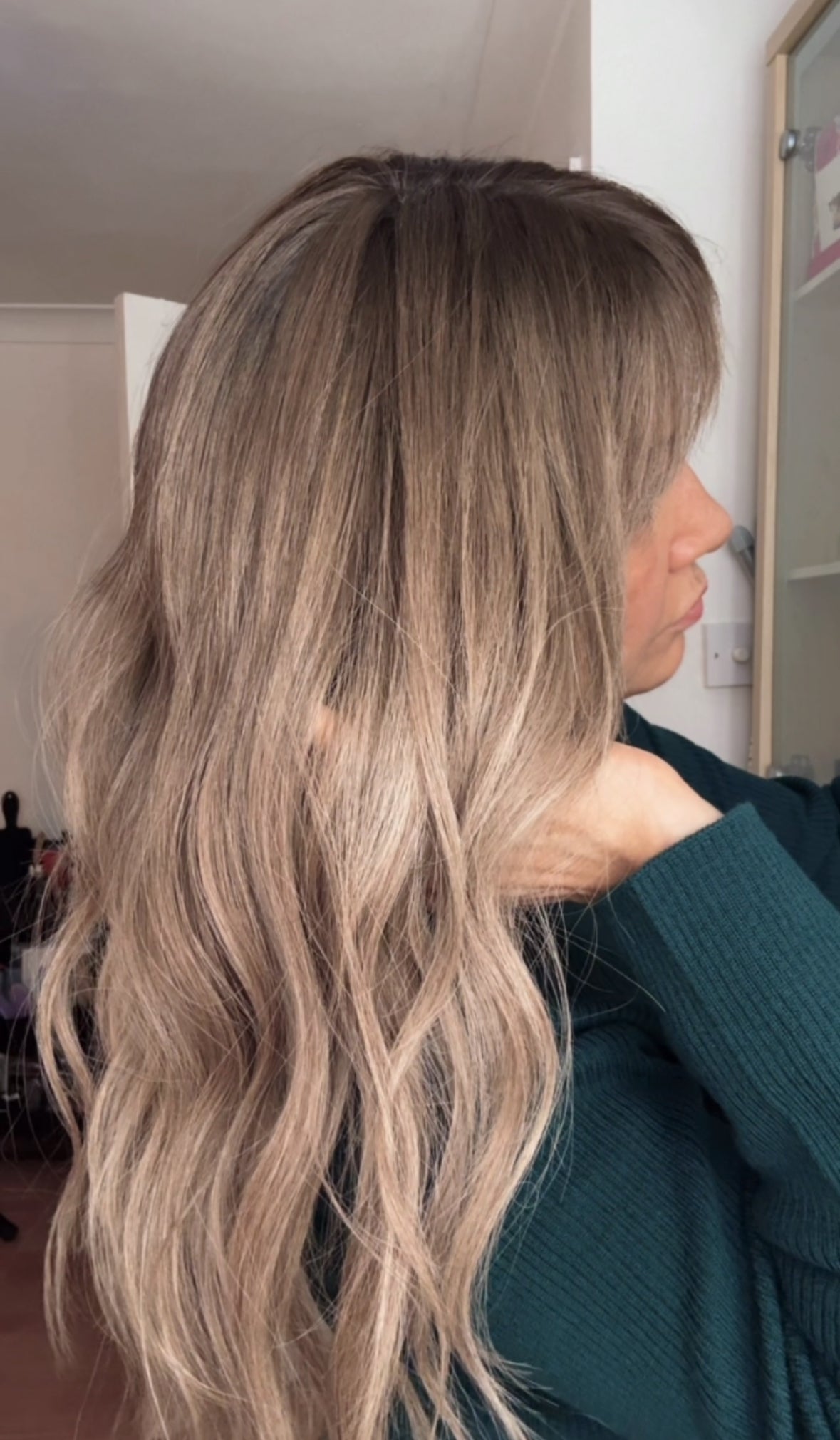 FEATHERLITE ASHY BLONDE BALAYAGE TOPPER