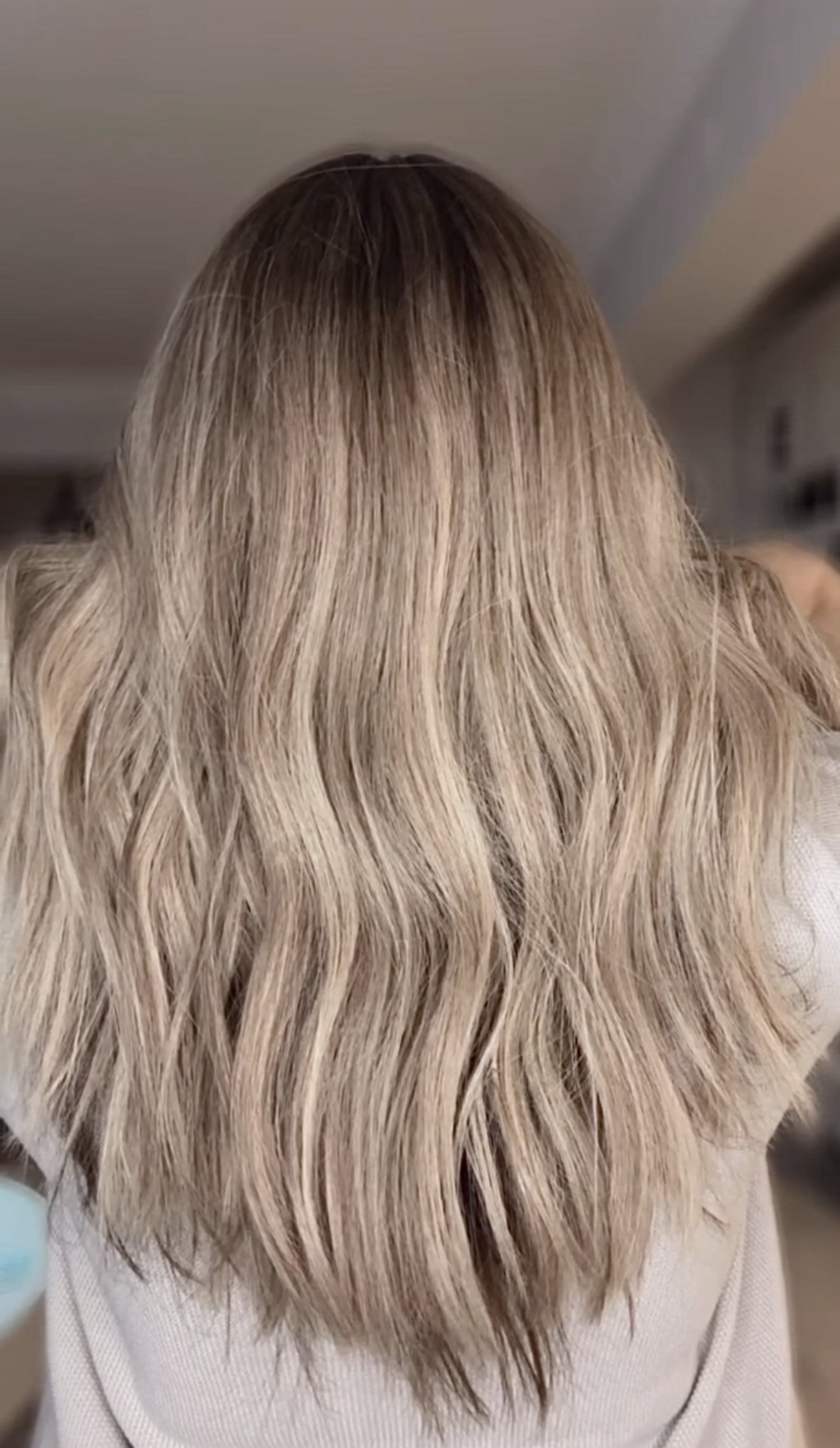 FEATHERLITE ASHY BLONDE TOPPER