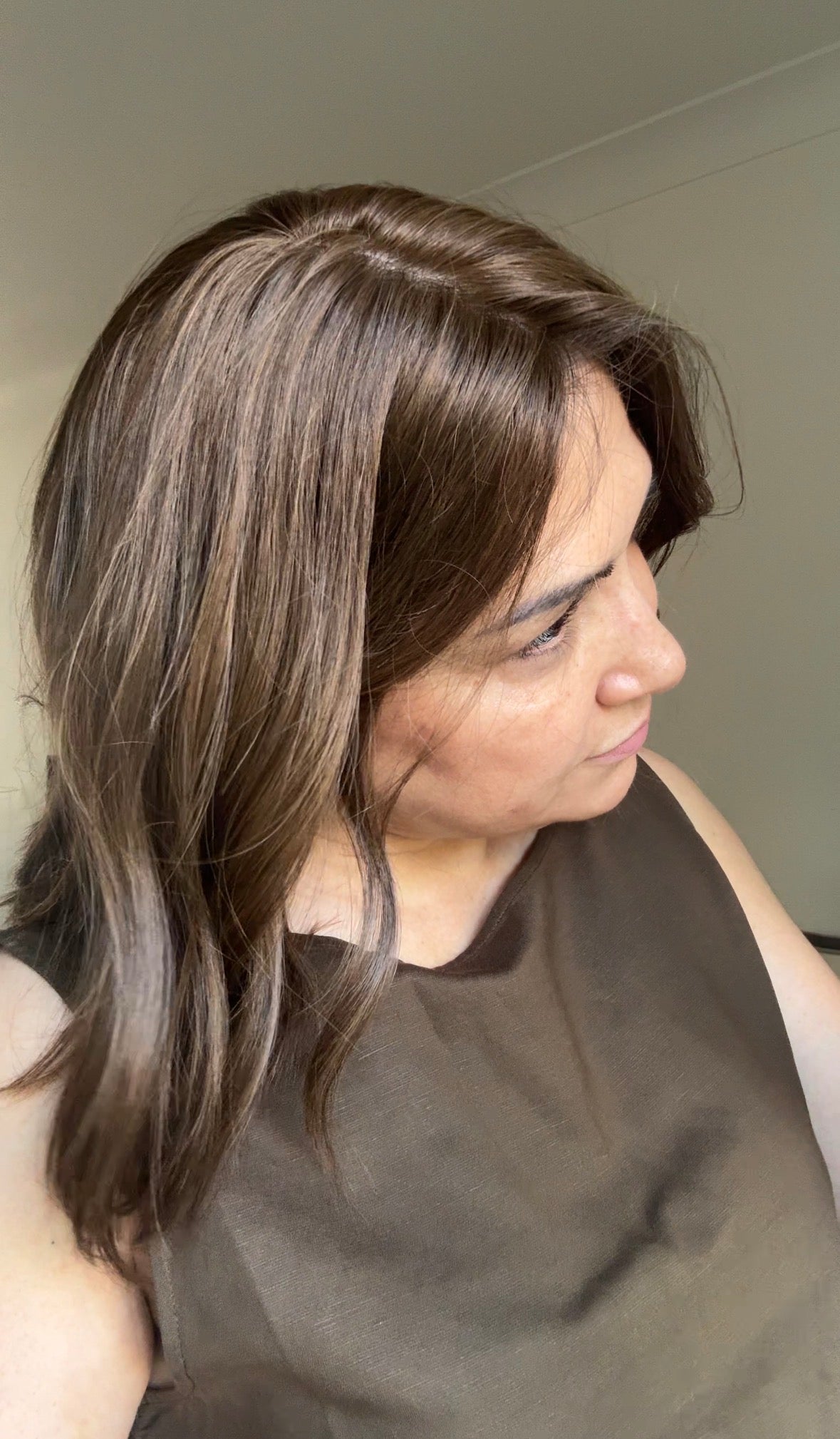 ULTRA-LIGHT SILK CAP MEDIUM TO LIGHT  BROWN TOPPER