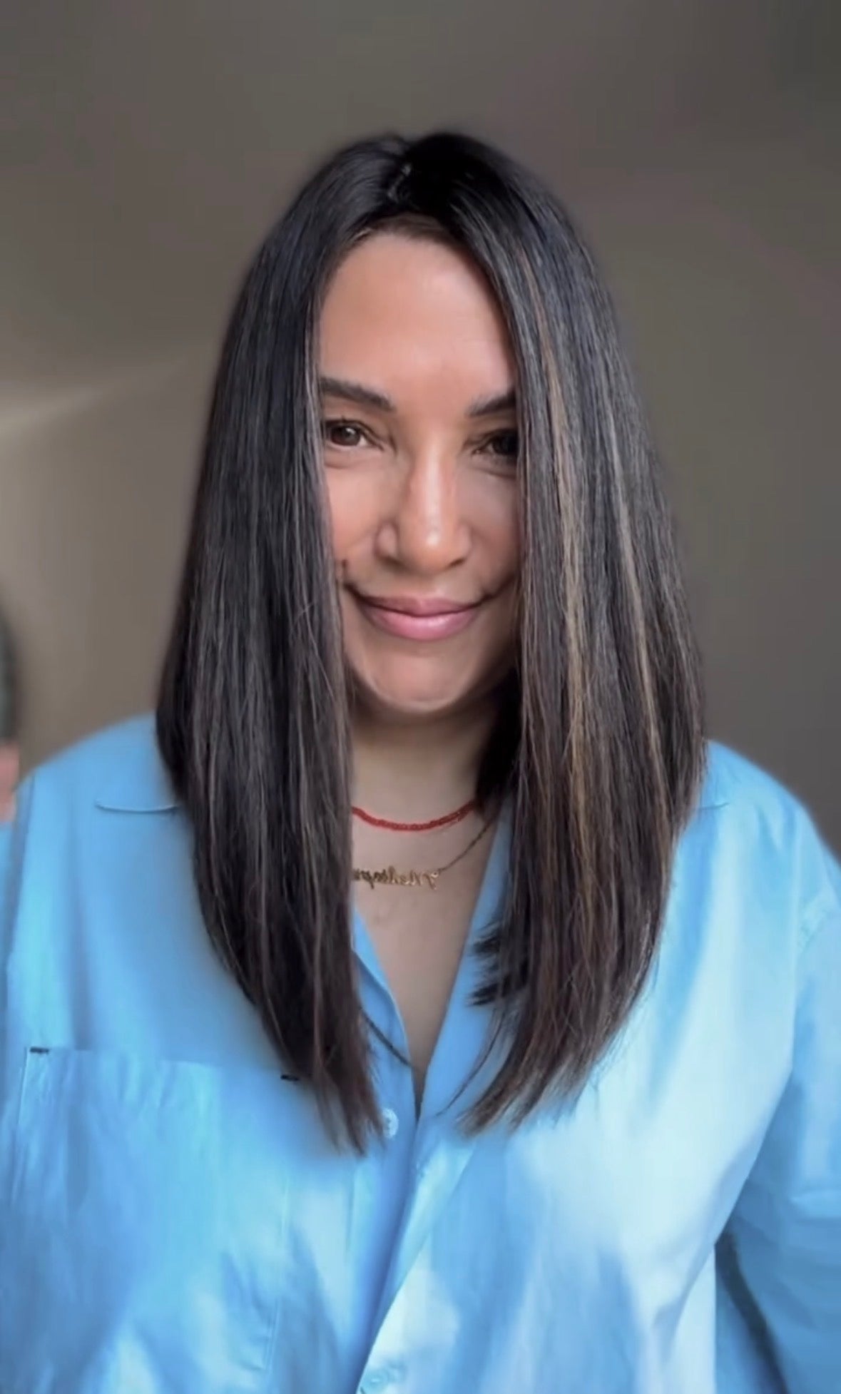 SLEEK LONG LOB